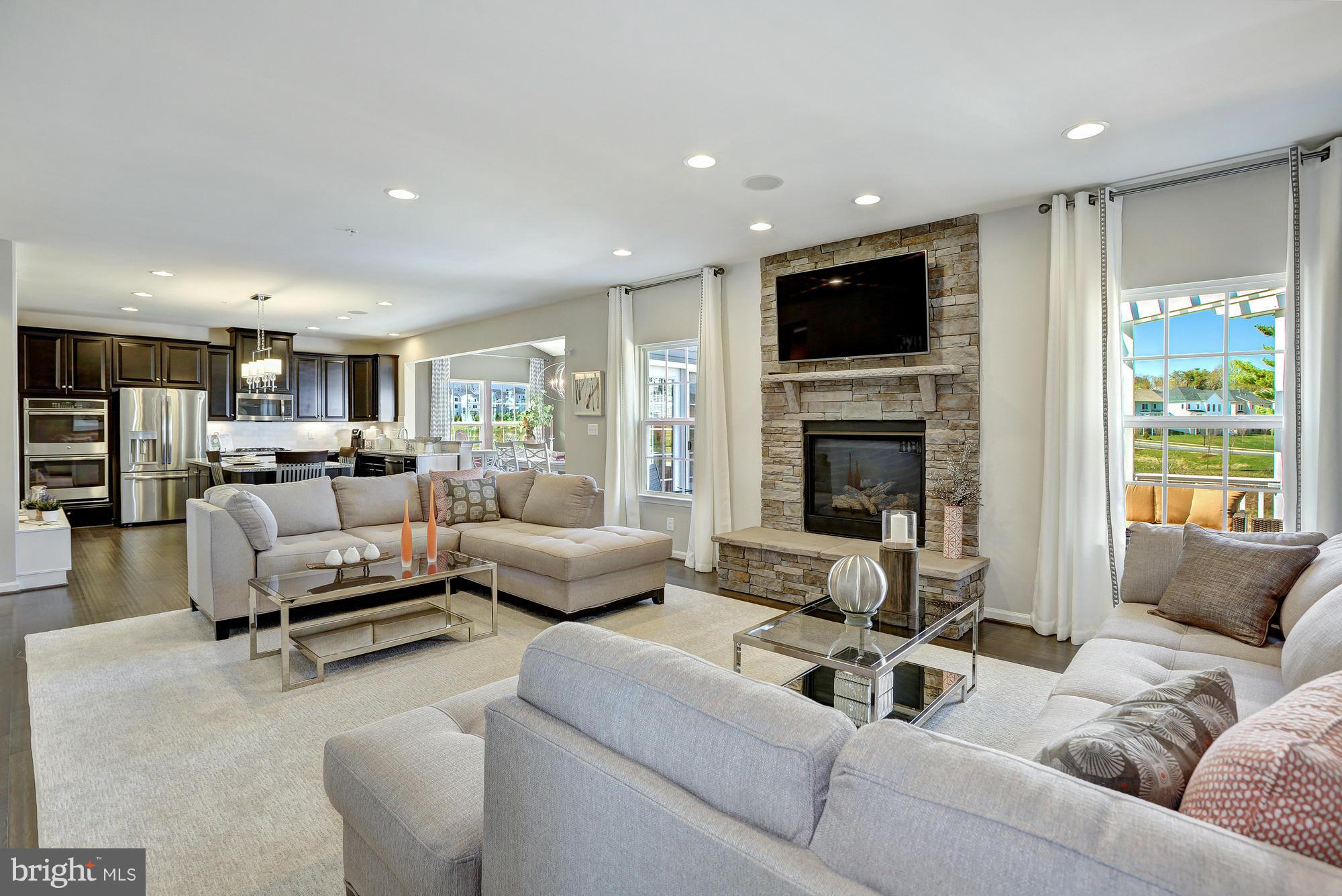 FIELDCREST - Residential