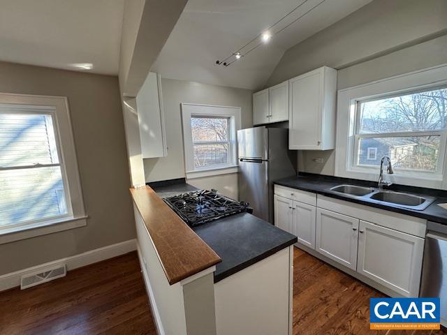 BELMONT - Residential Lease