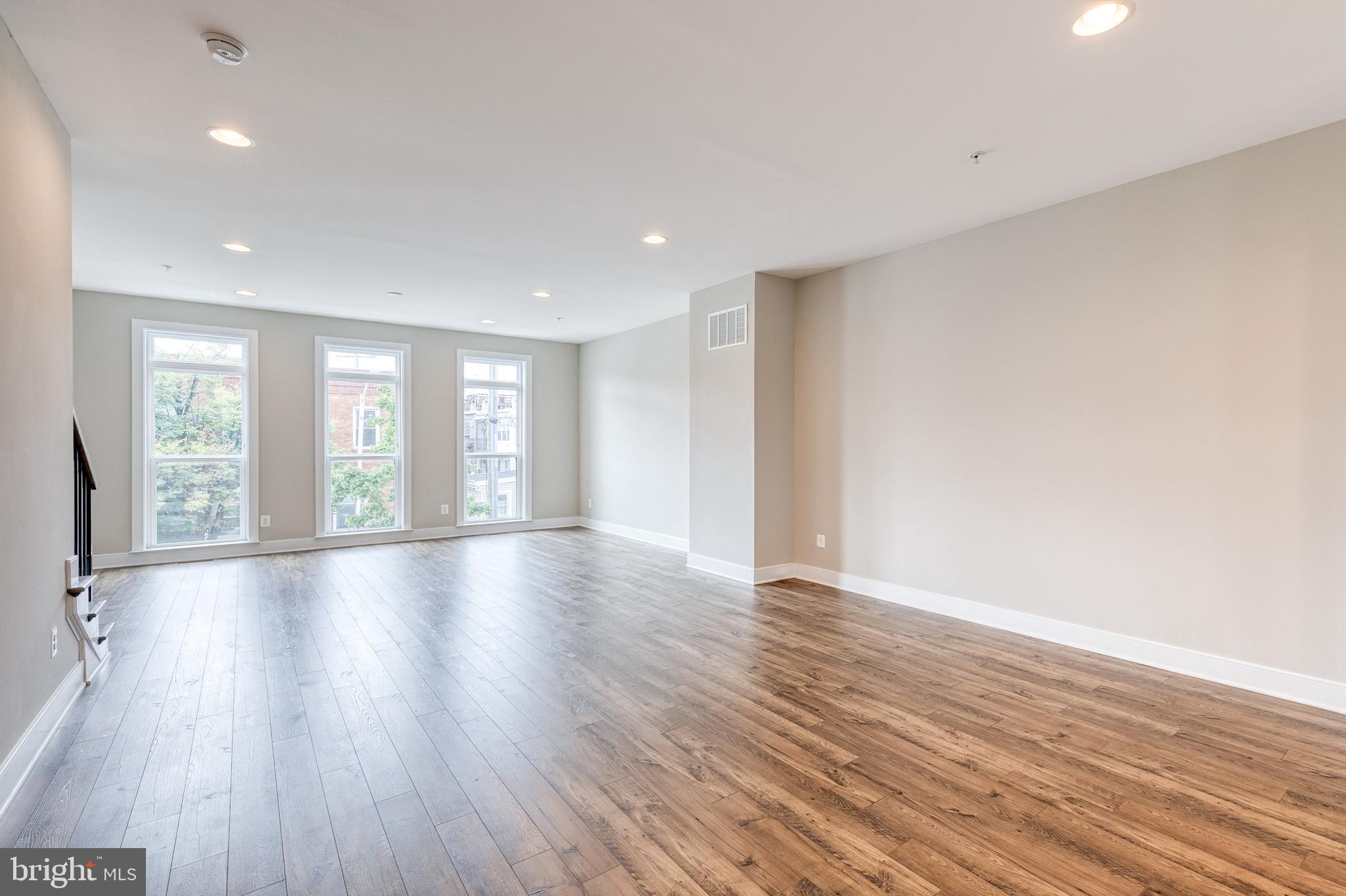 BREWERS HILL - Residential