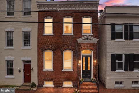 Condo For Sale - 1006 Prince Street #3<br/> ALEXANDRIA, VA 22314