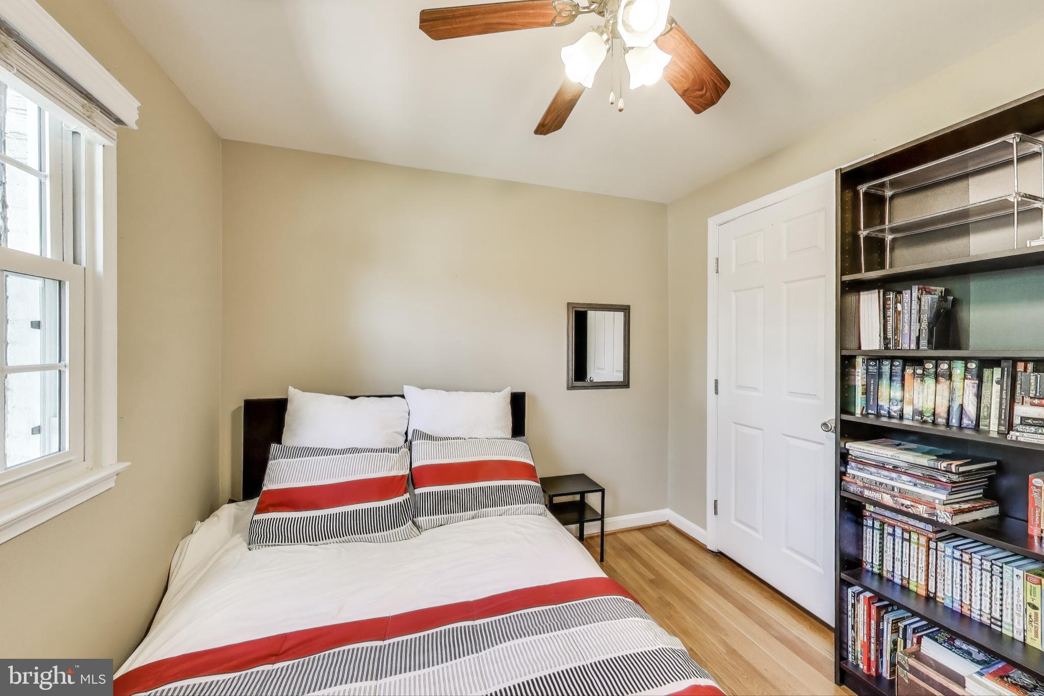 GREENWICH HILL - Residential