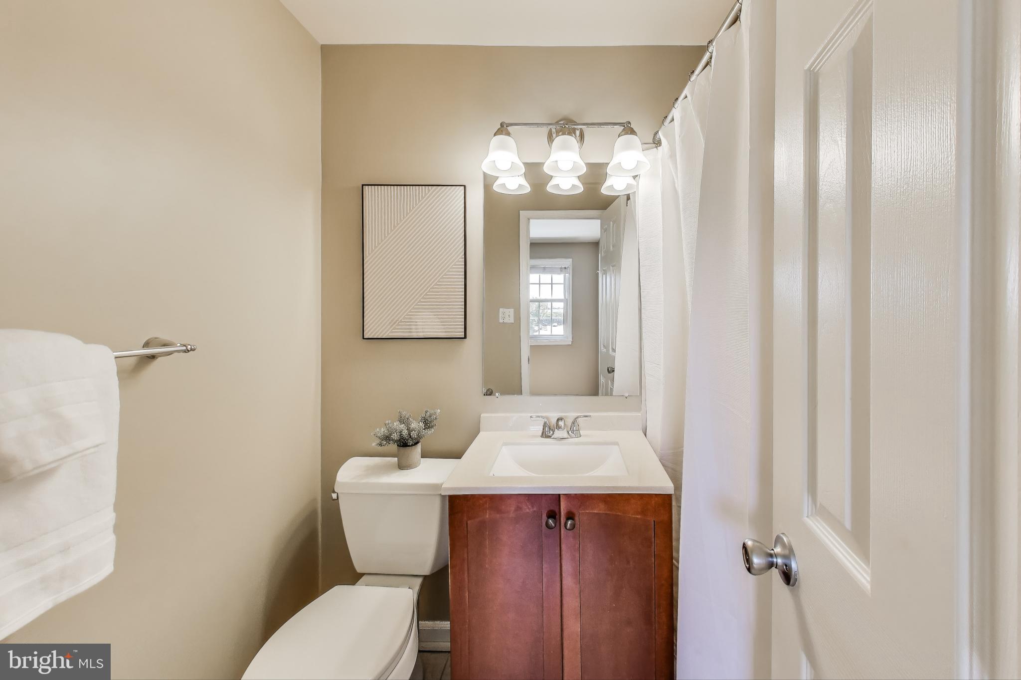 GREENWICH HILL - Residential