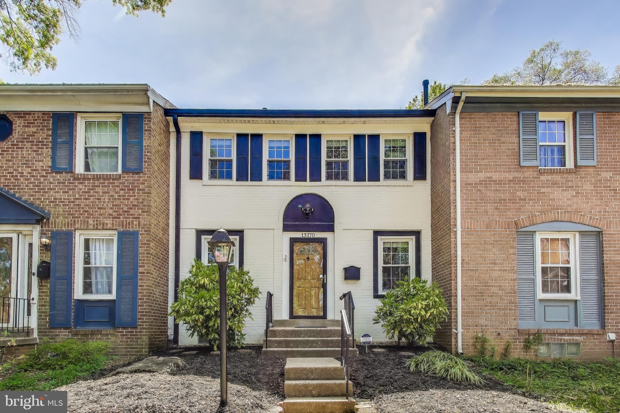 GREENWICH HILL - Residential