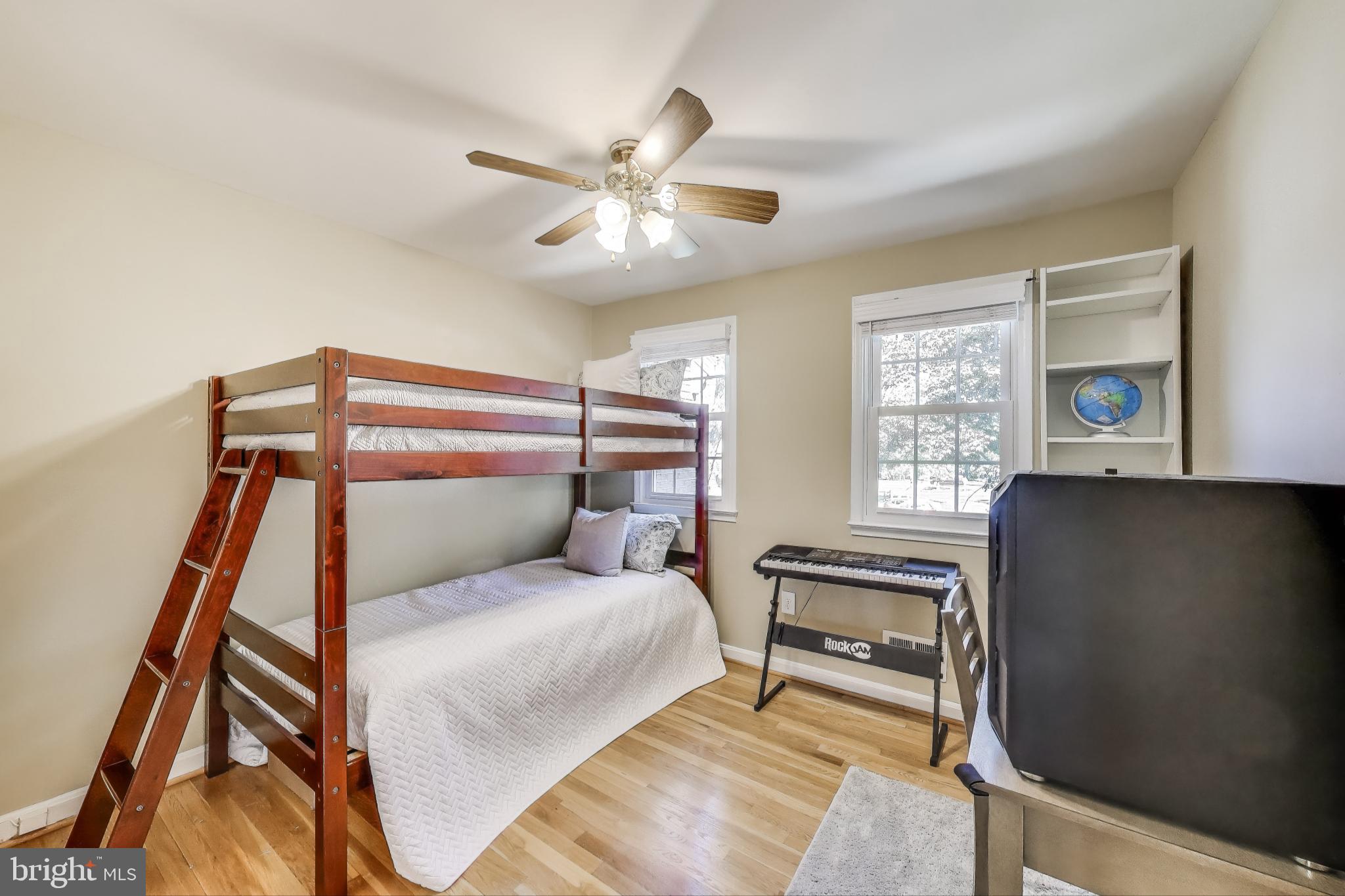 GREENWICH HILL - Residential