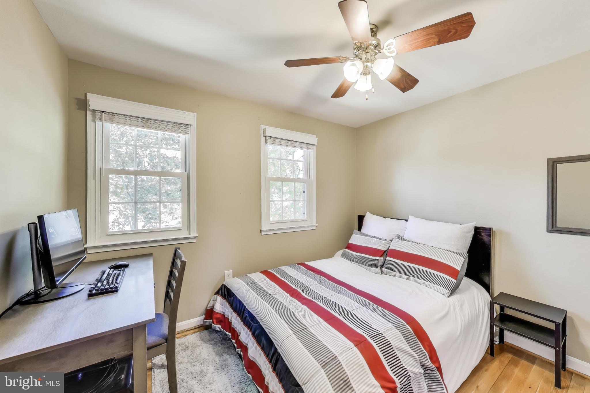 GREENWICH HILL - Residential