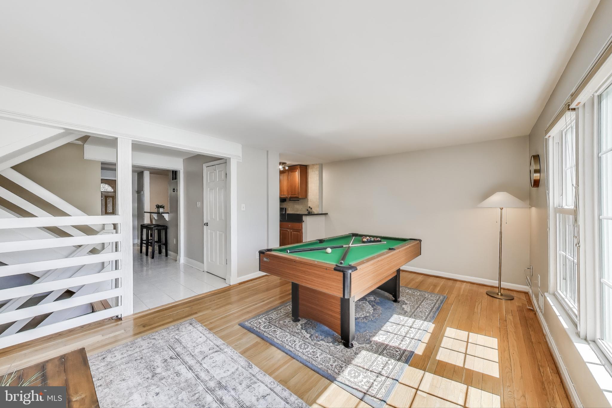 GREENWICH HILL - Residential