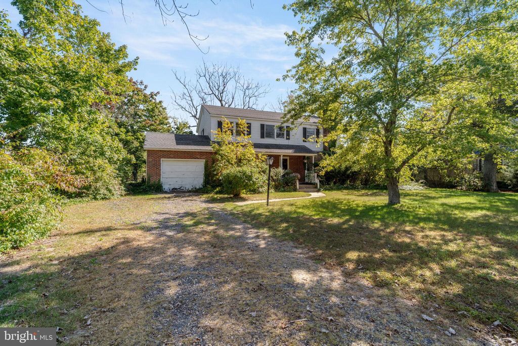 Photo of 25 N Union Street, MANAHAWKIN, NJ 08050 (MLS # NJOC2037642)