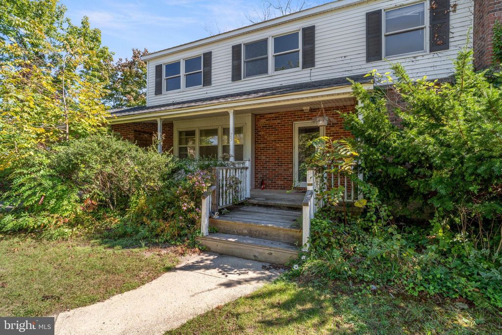 Photo of 25 N Union Street, MANAHAWKIN, NJ 08050 (MLS # NJOC2037642)
