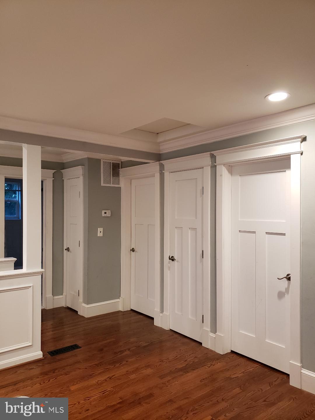 ROCK CREEK FOREST - Residential Lease