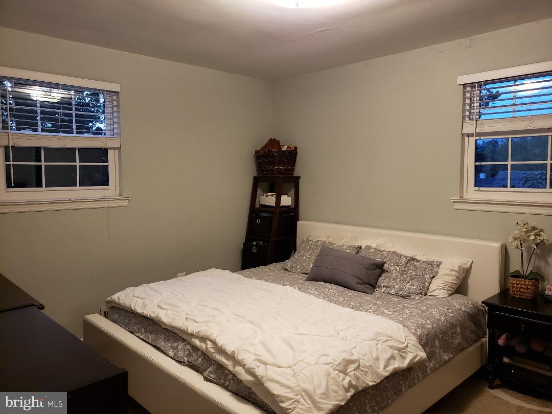 ROCK CREEK FOREST - Residential Lease