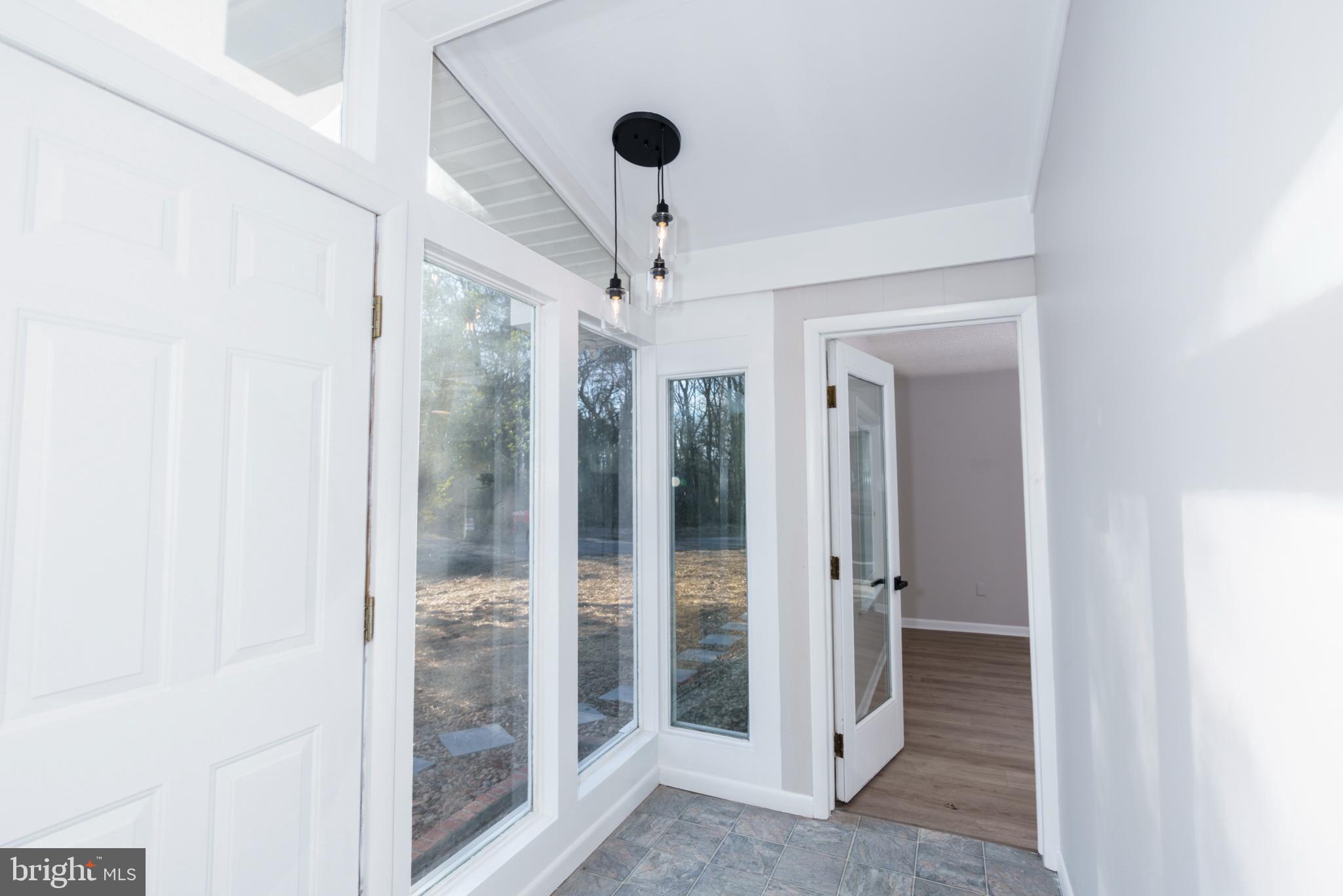 52 GOLDEN MAPLE LANE