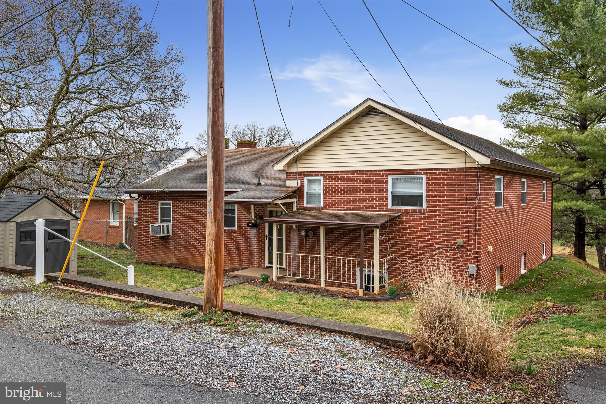 BROWNVILLE - Residential