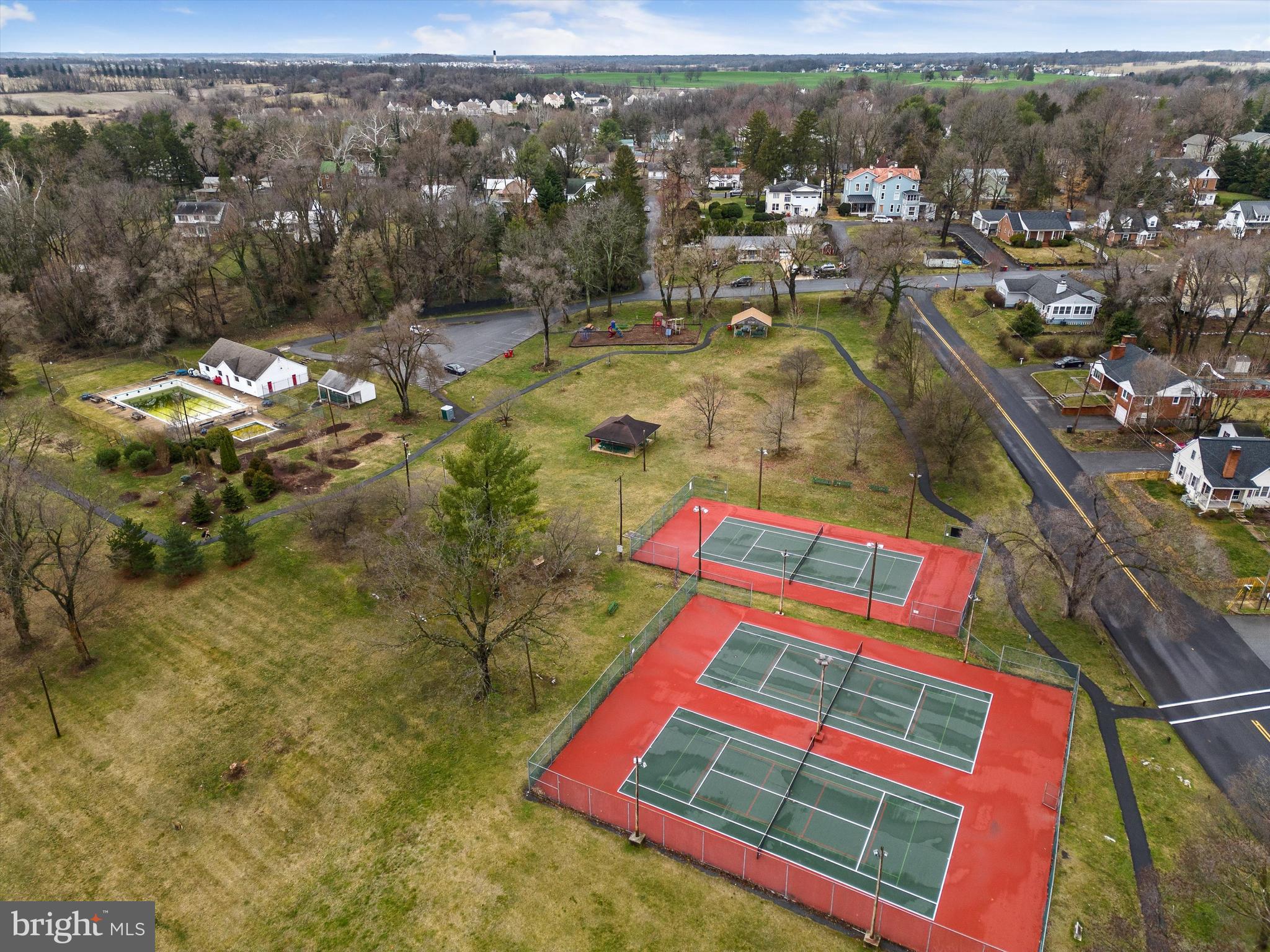 BROWNVILLE - Residential