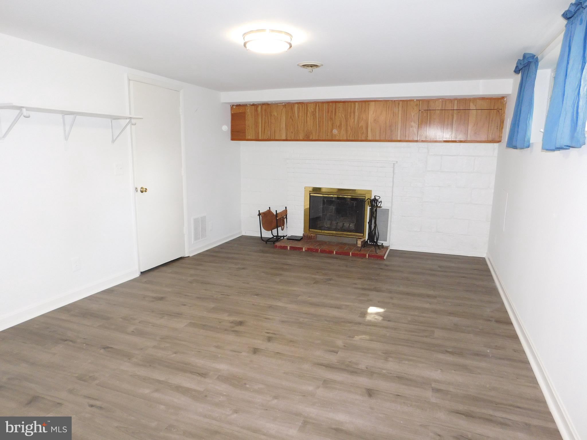 WESTMORELAND PARK - Residential Lease