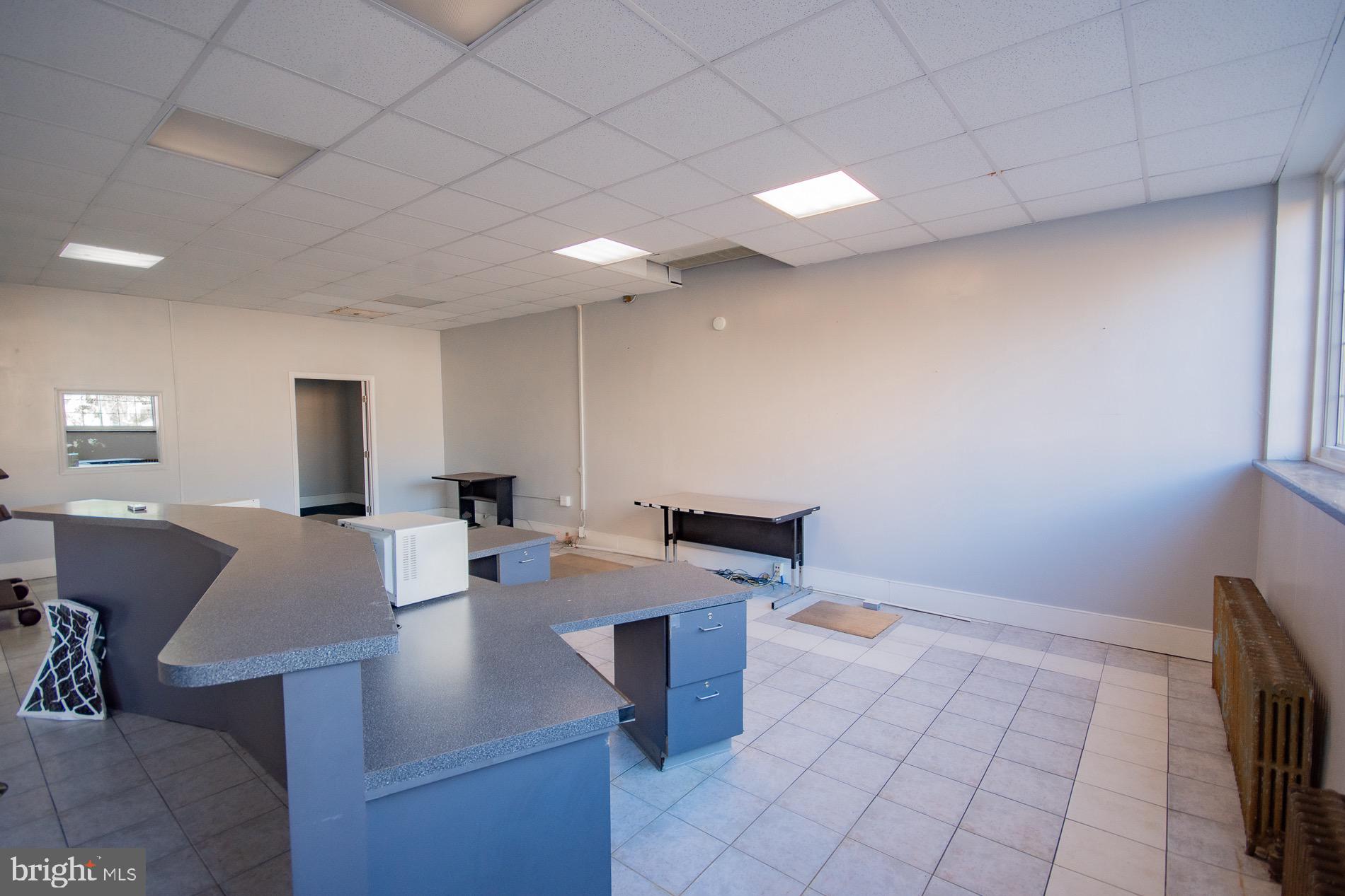 CITY OF MARTINSBURG - Commercial Lease