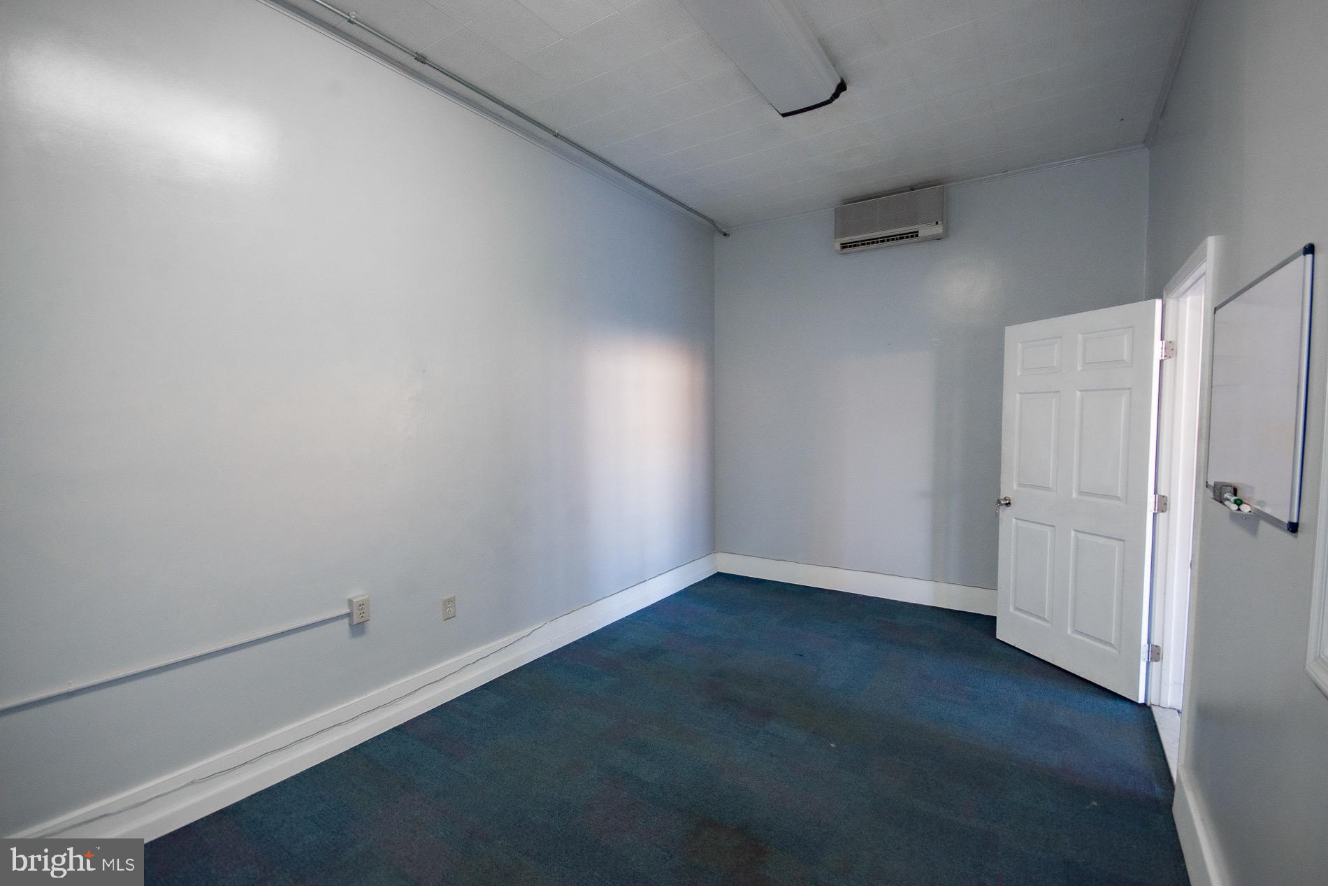 CITY OF MARTINSBURG - Commercial Lease