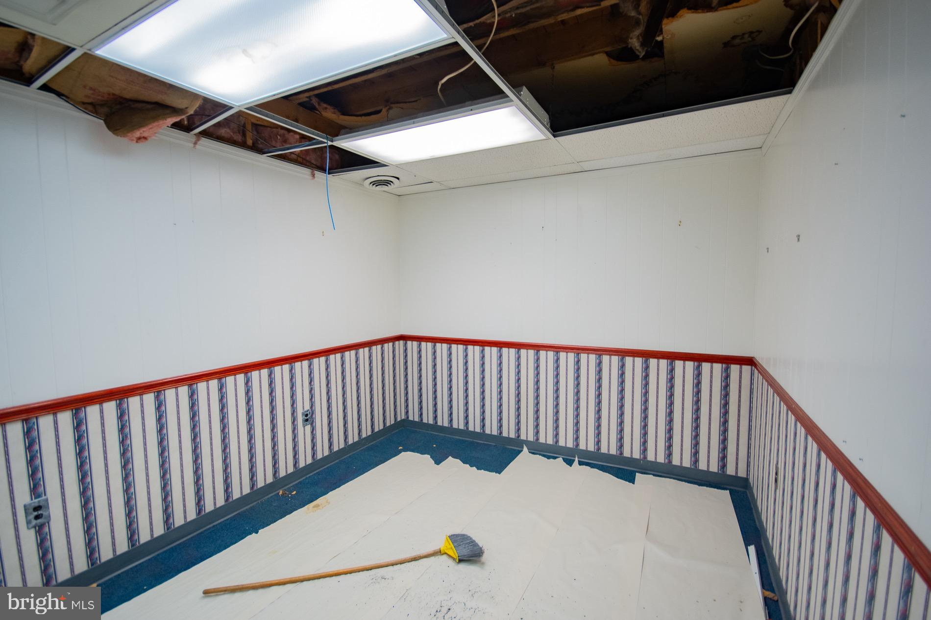 CITY OF MARTINSBURG - Commercial Lease