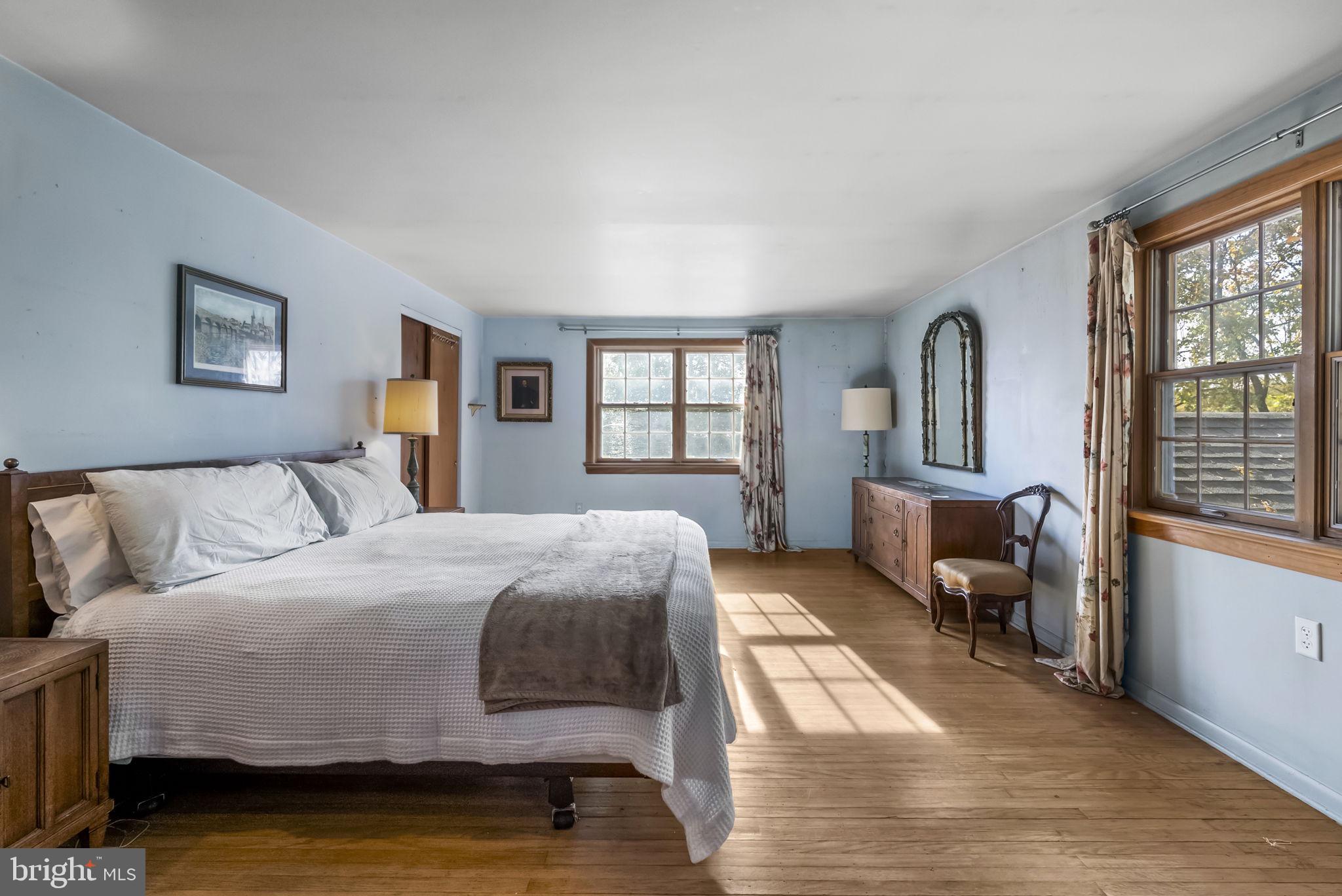 CHADDS FORD - Residential