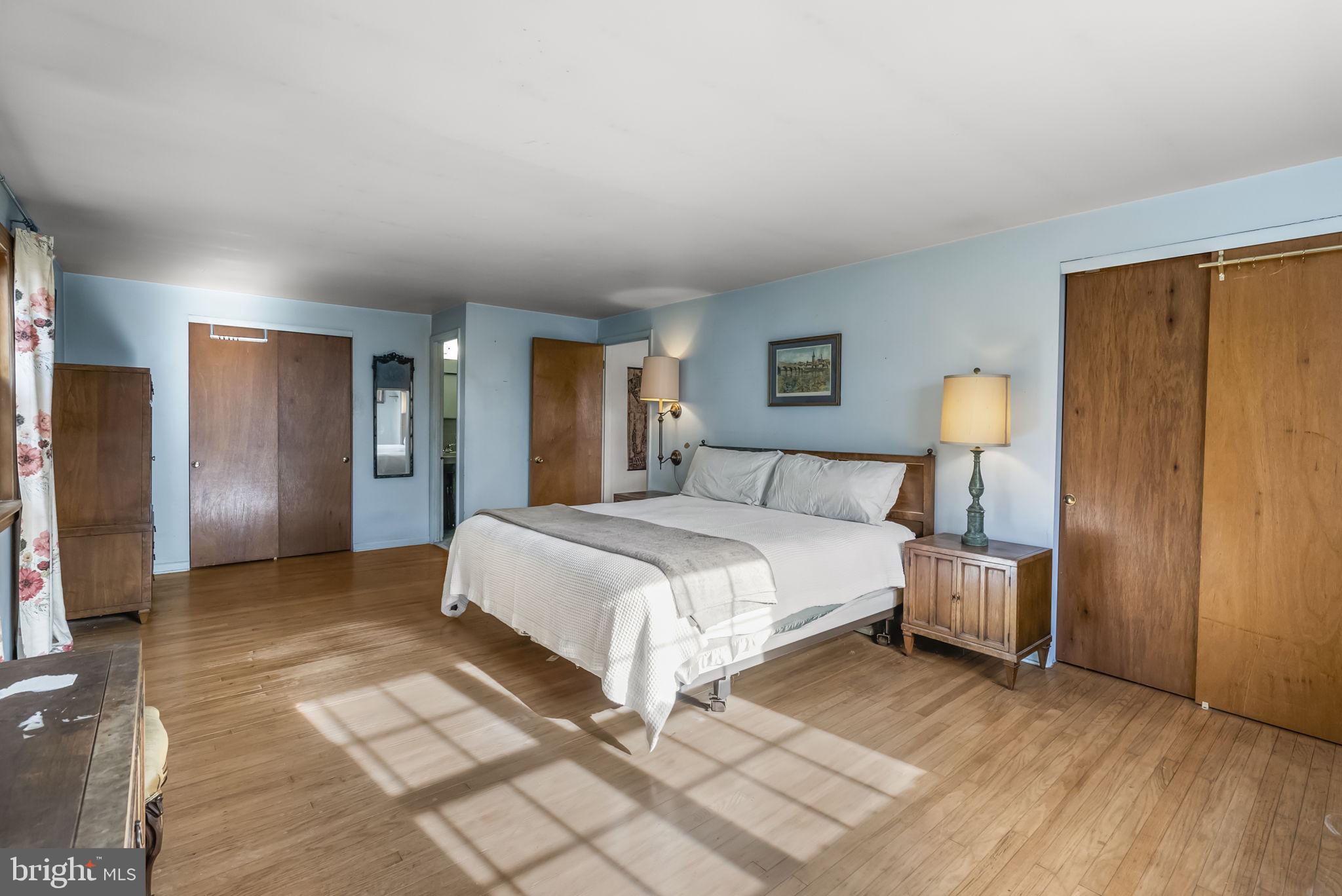 CHADDS FORD - Residential