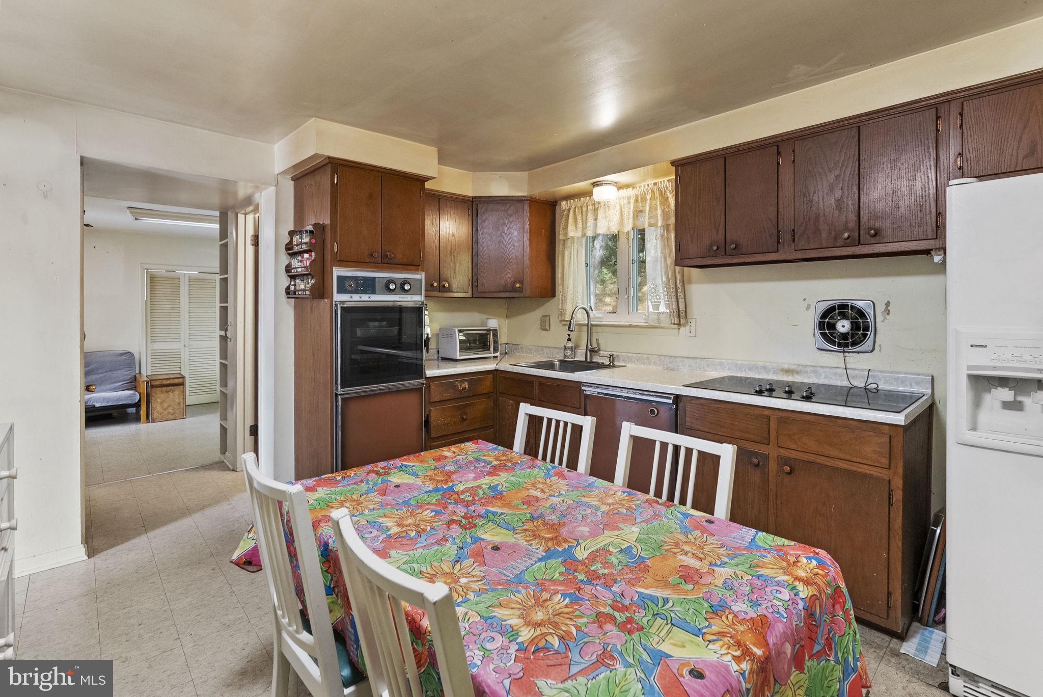 CHADDS FORD - Residential