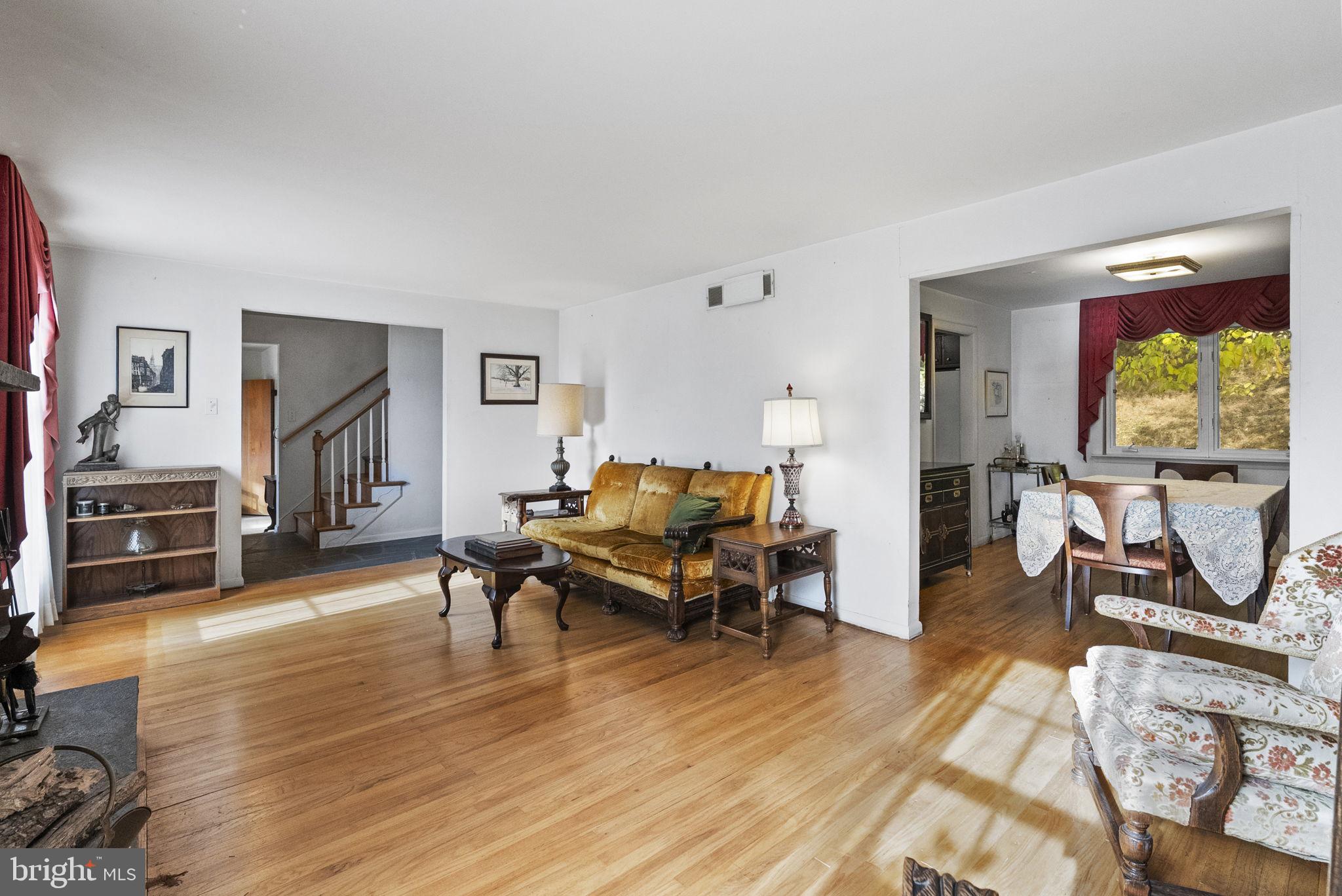 CHADDS FORD - Residential