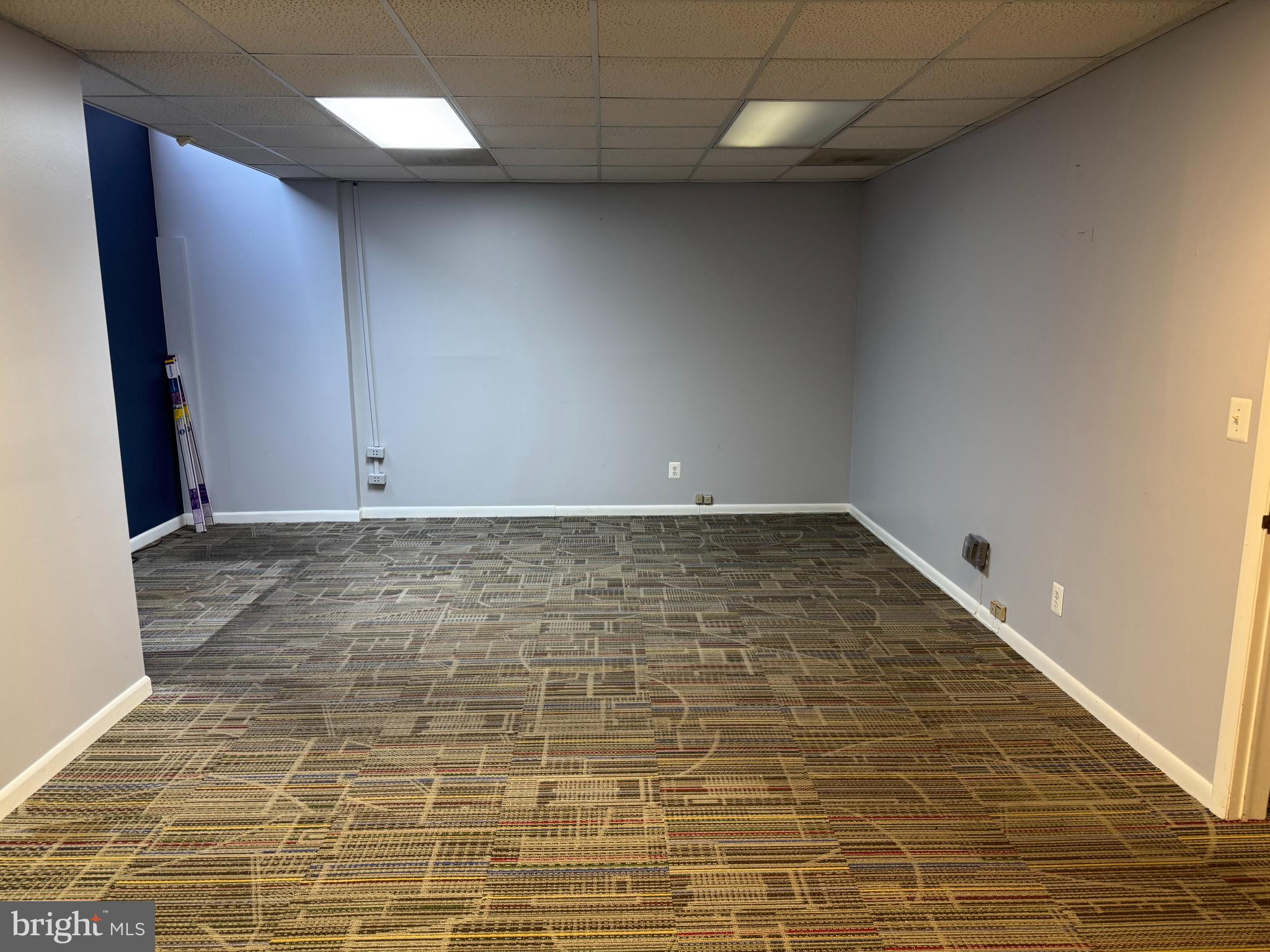 FAIRFAX TOWNE OFFICE PARK - Commercial Lease