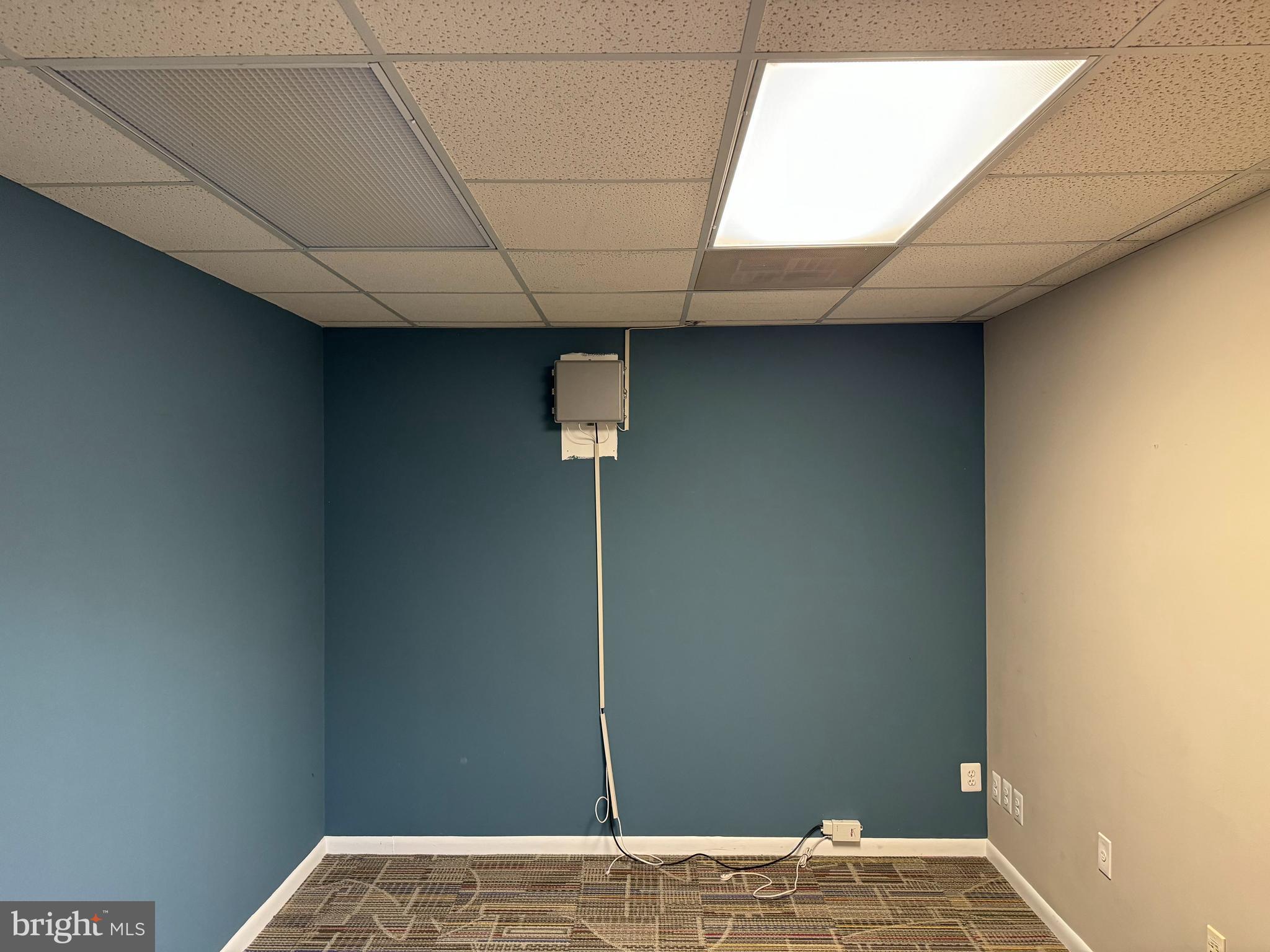 FAIRFAX TOWNE OFFICE PARK - Commercial Lease