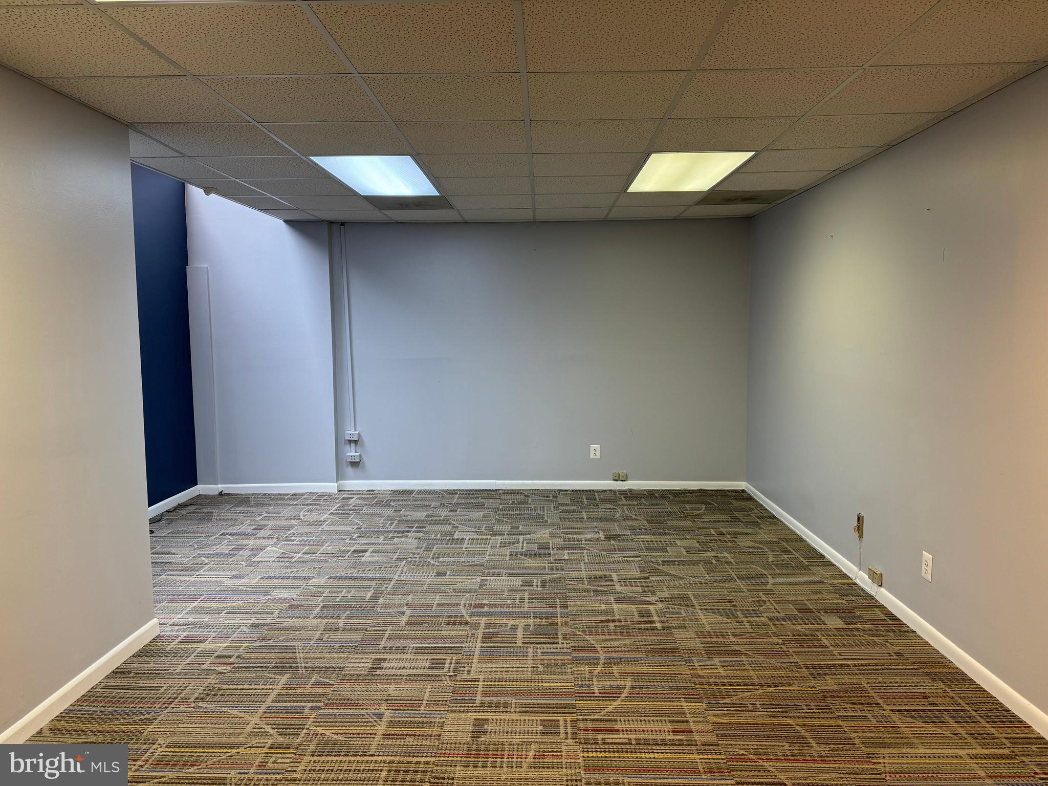 FAIRFAX TOWNE OFFICE PARK - Commercial Lease