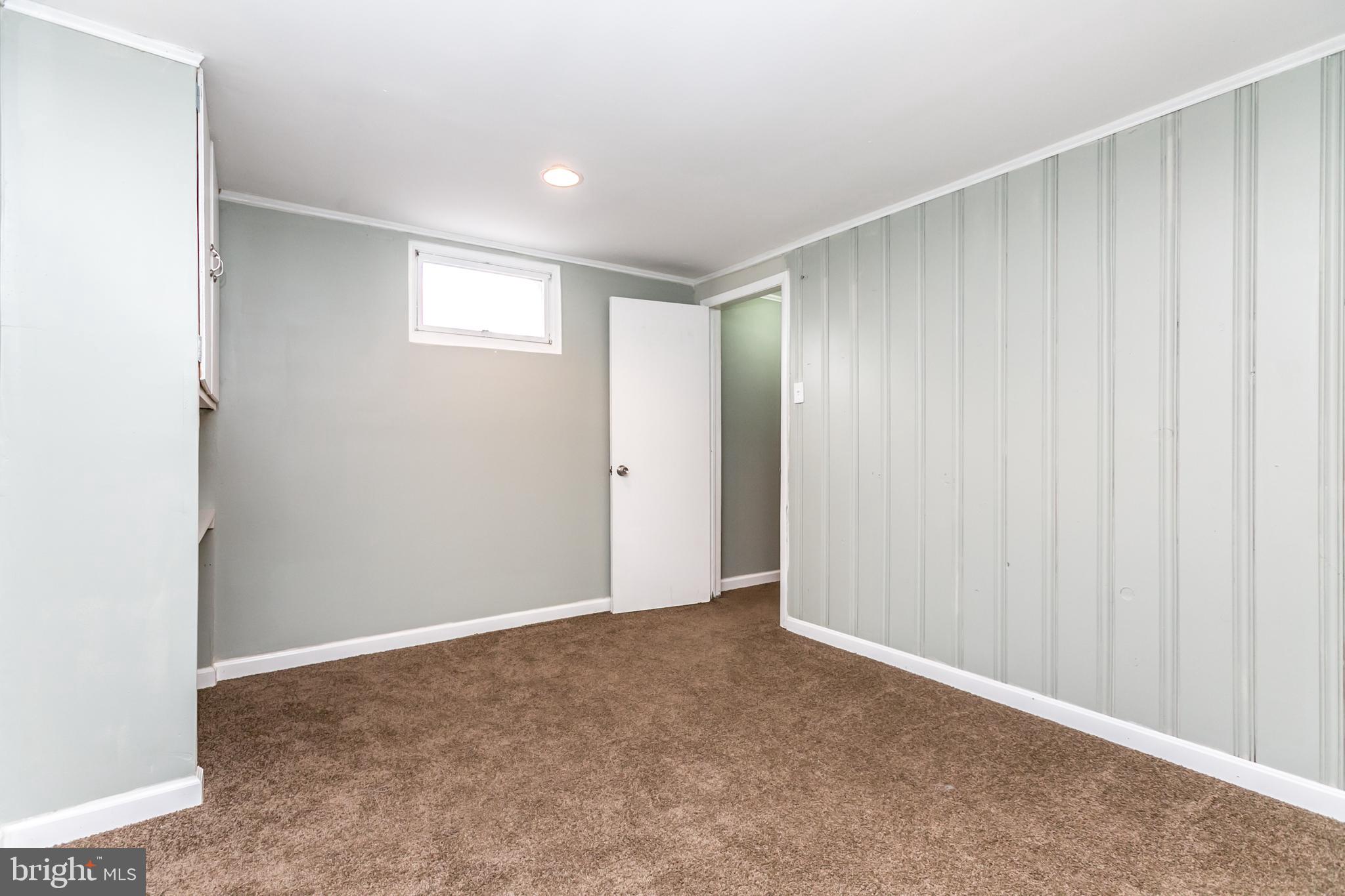 LOCH HILL - Residential