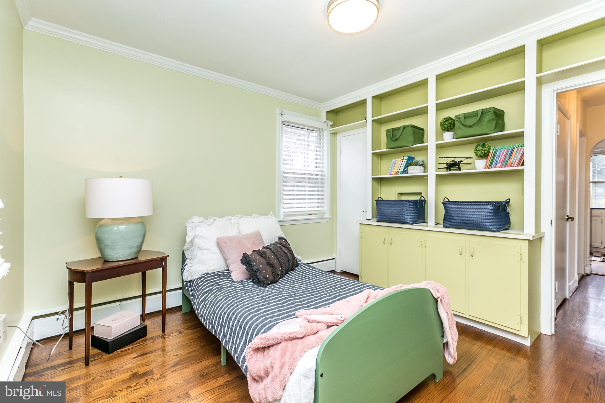 LOCH HILL - Residential