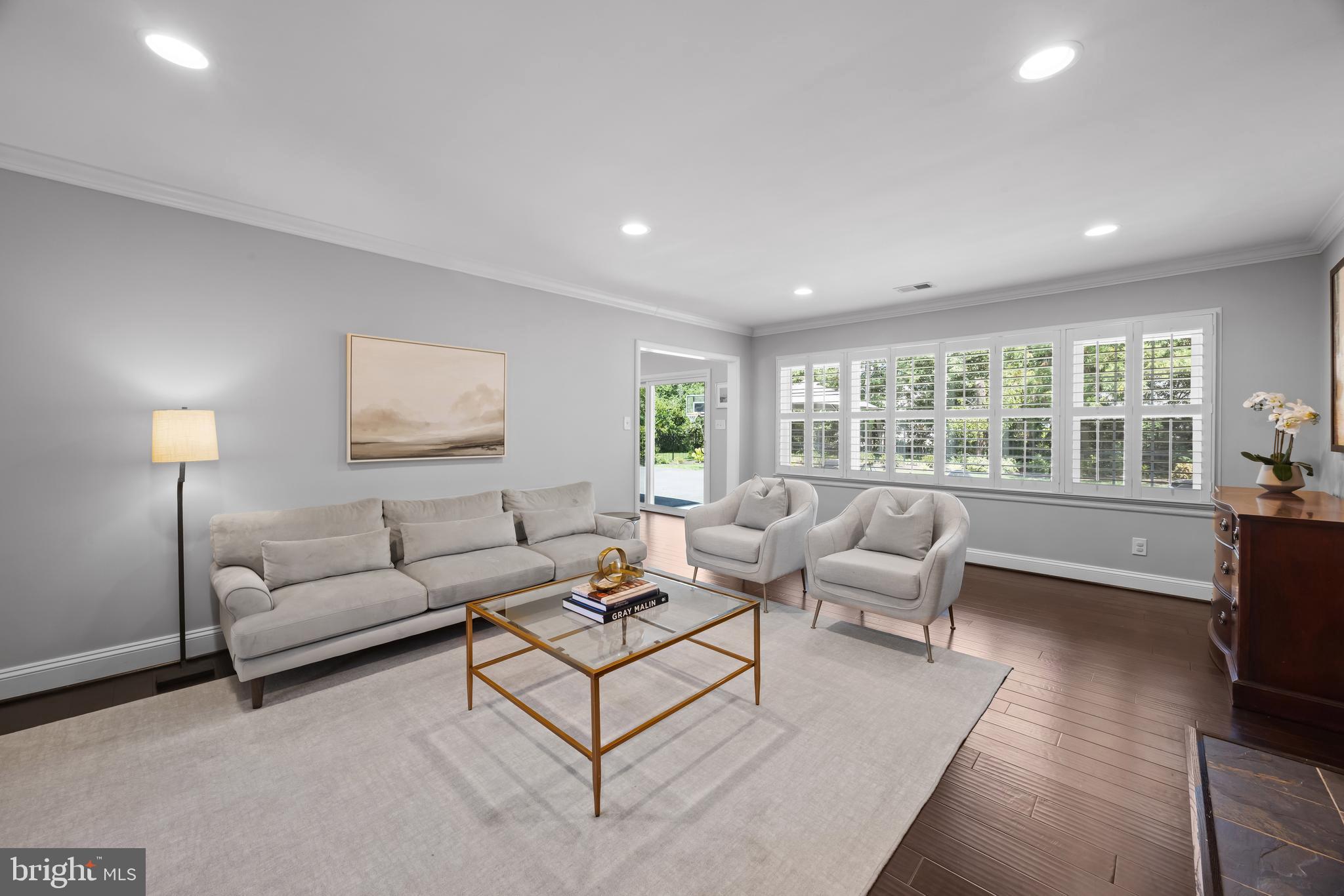 VILLAMAY - Residential