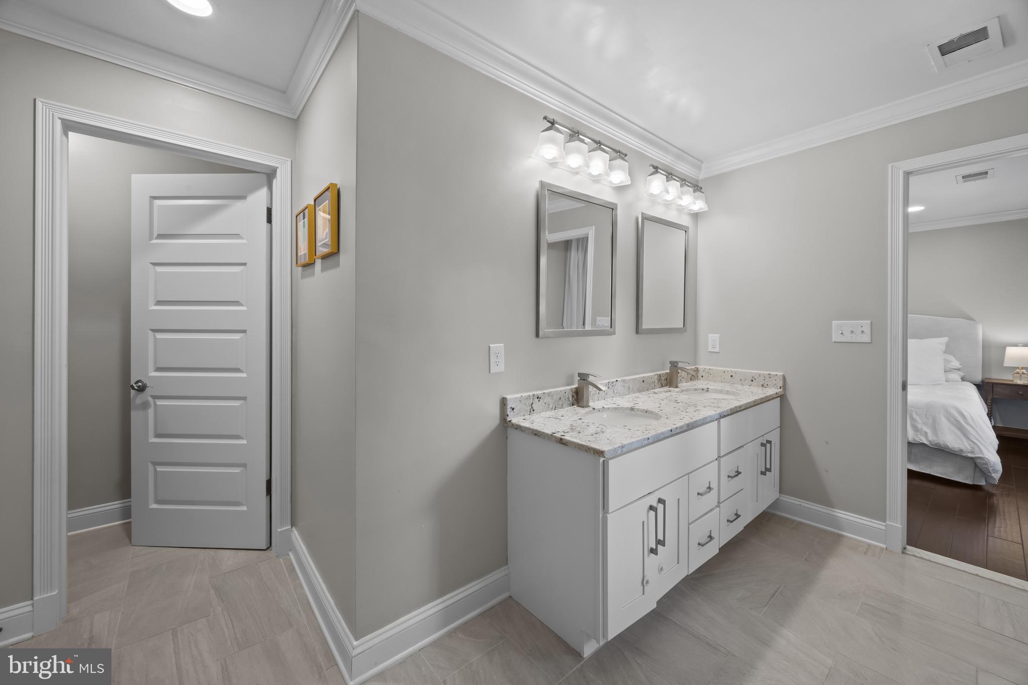 VILLAMAY - Residential