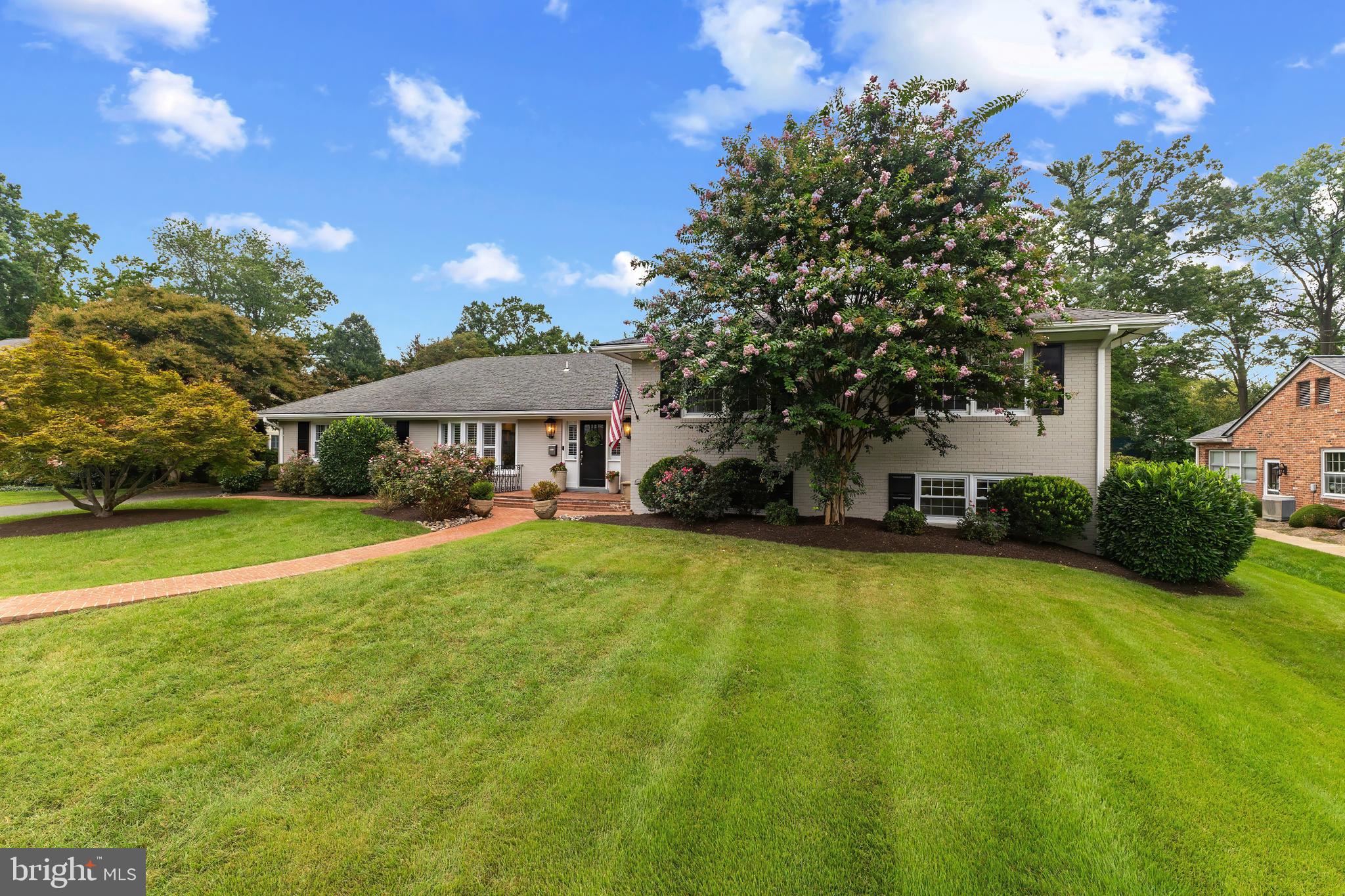 VILLAMAY - Residential