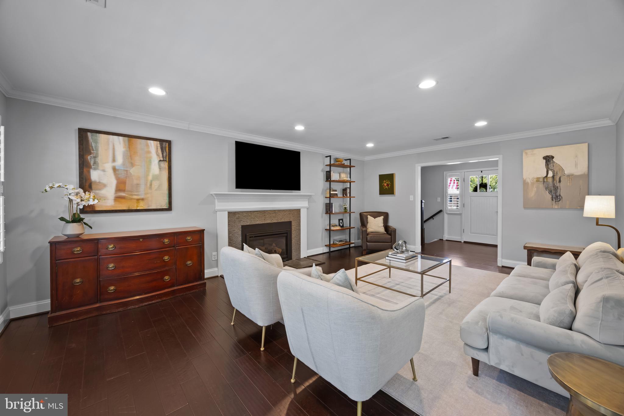 VILLAMAY - Residential