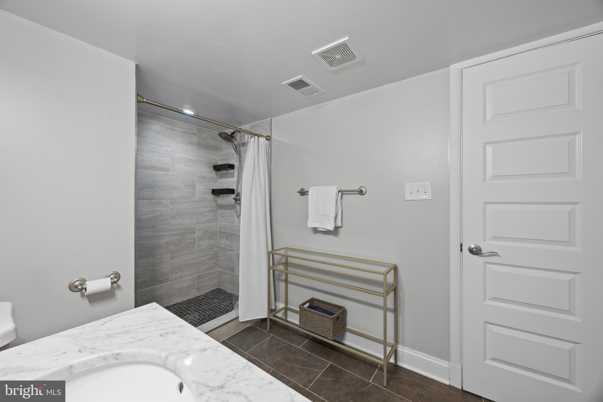 VILLAMAY - Residential