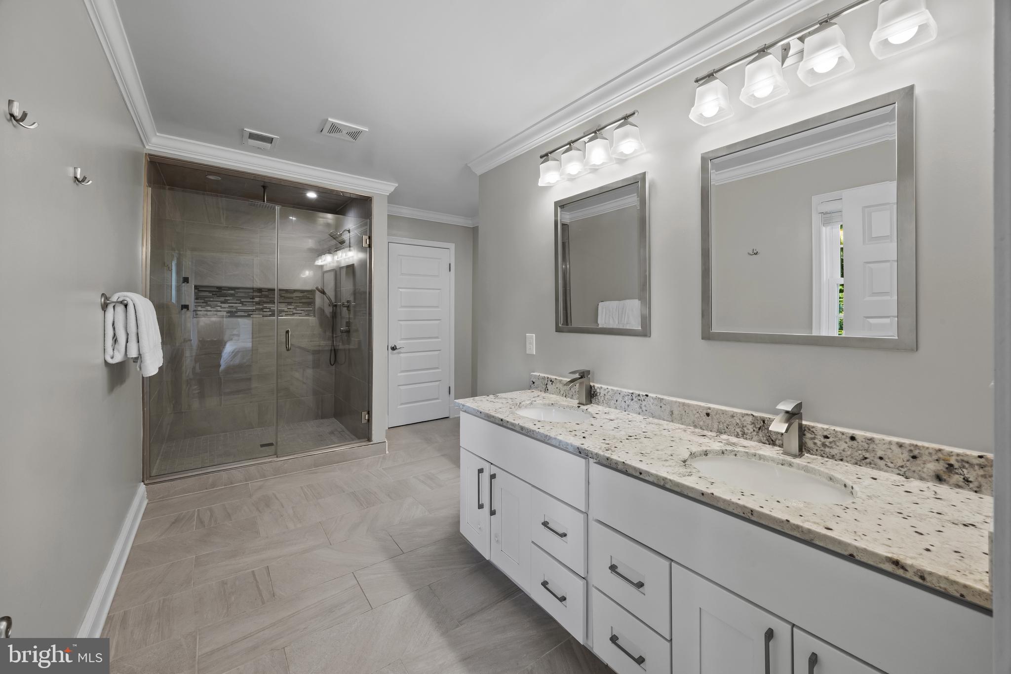 VILLAMAY - Residential