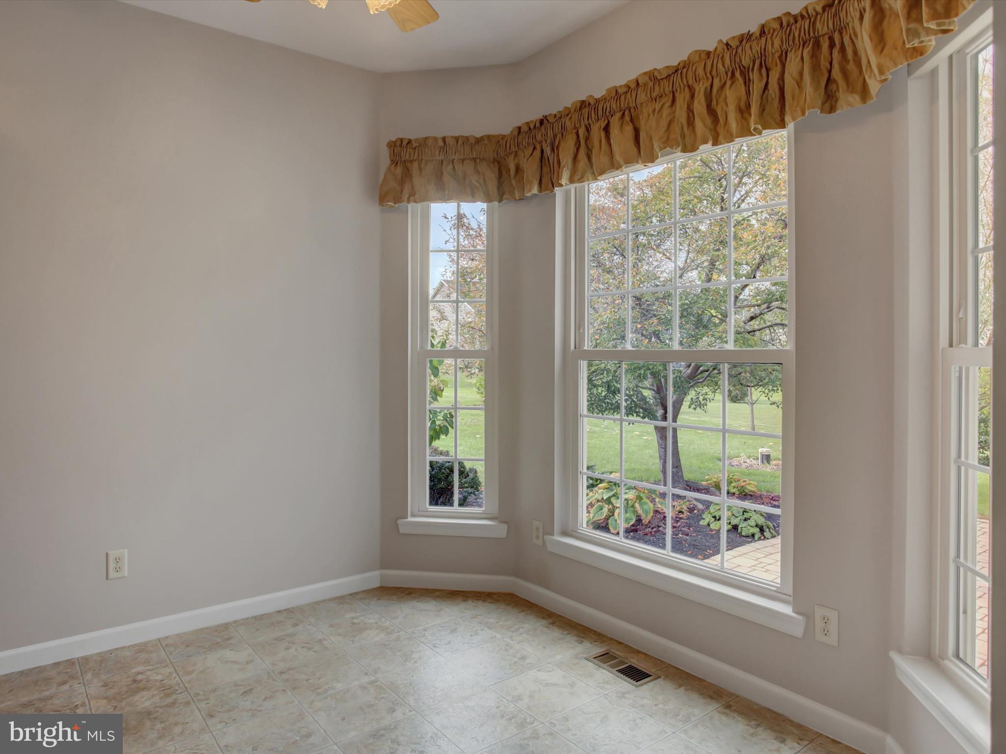 MELROSE MEADOWS - Residential