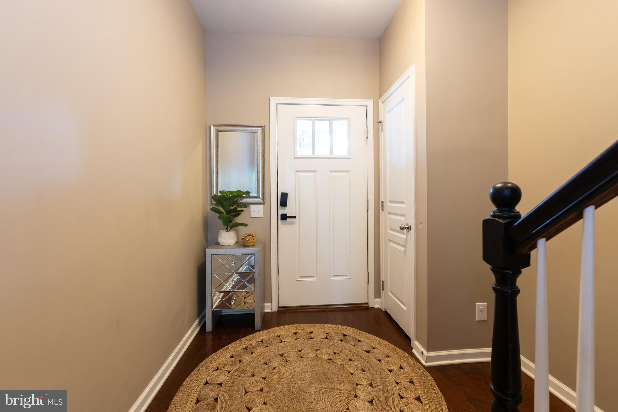 203 SILLS LANE