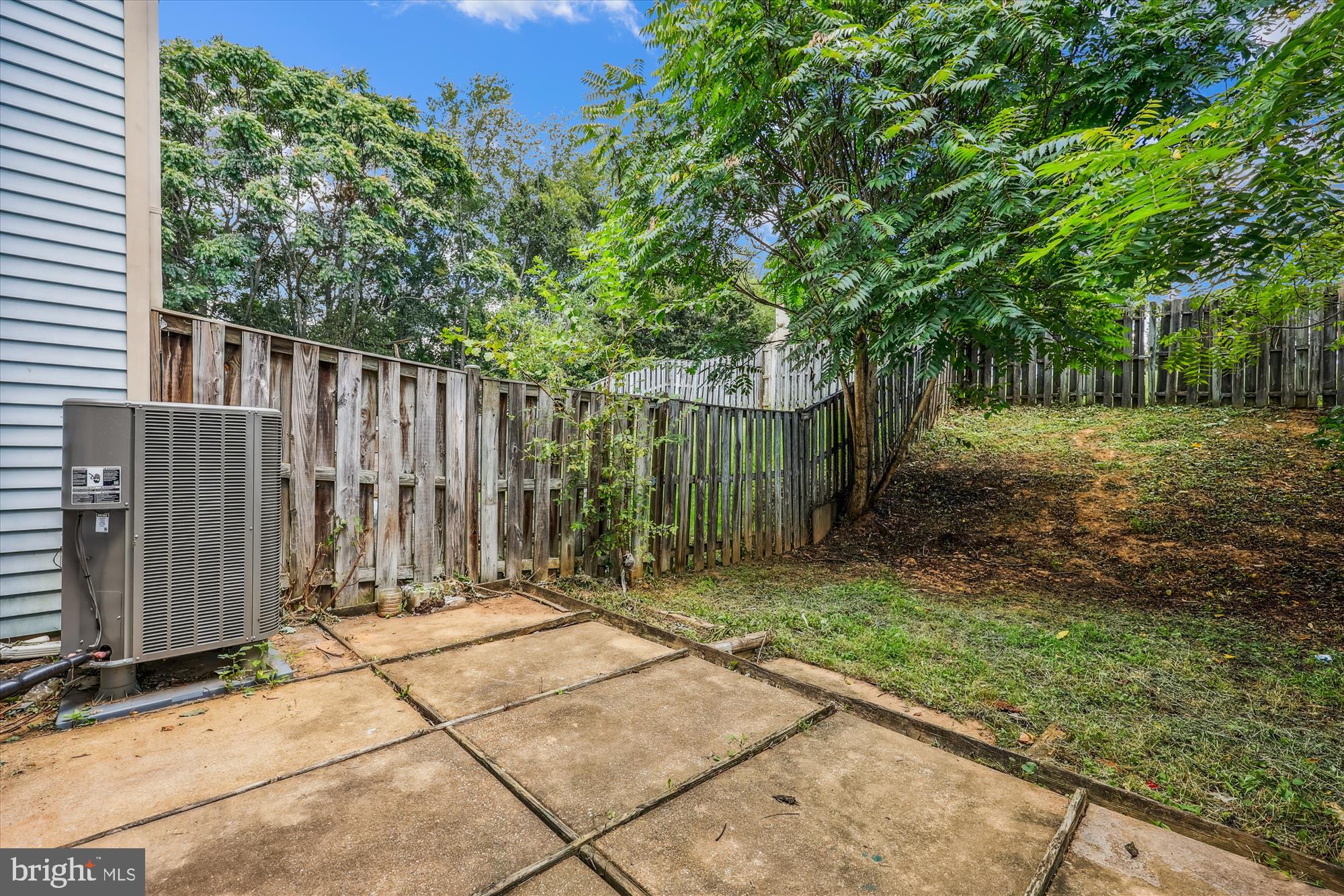 BLUNT COMMONS - Residential