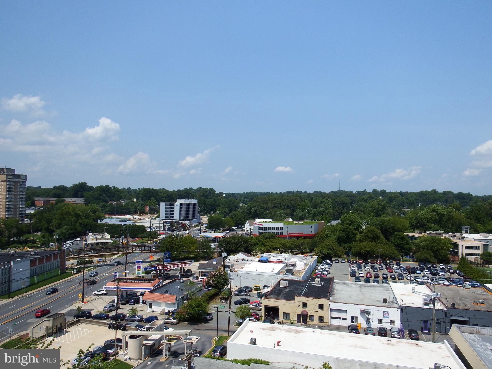 THE KENWOOD - Residential Lease