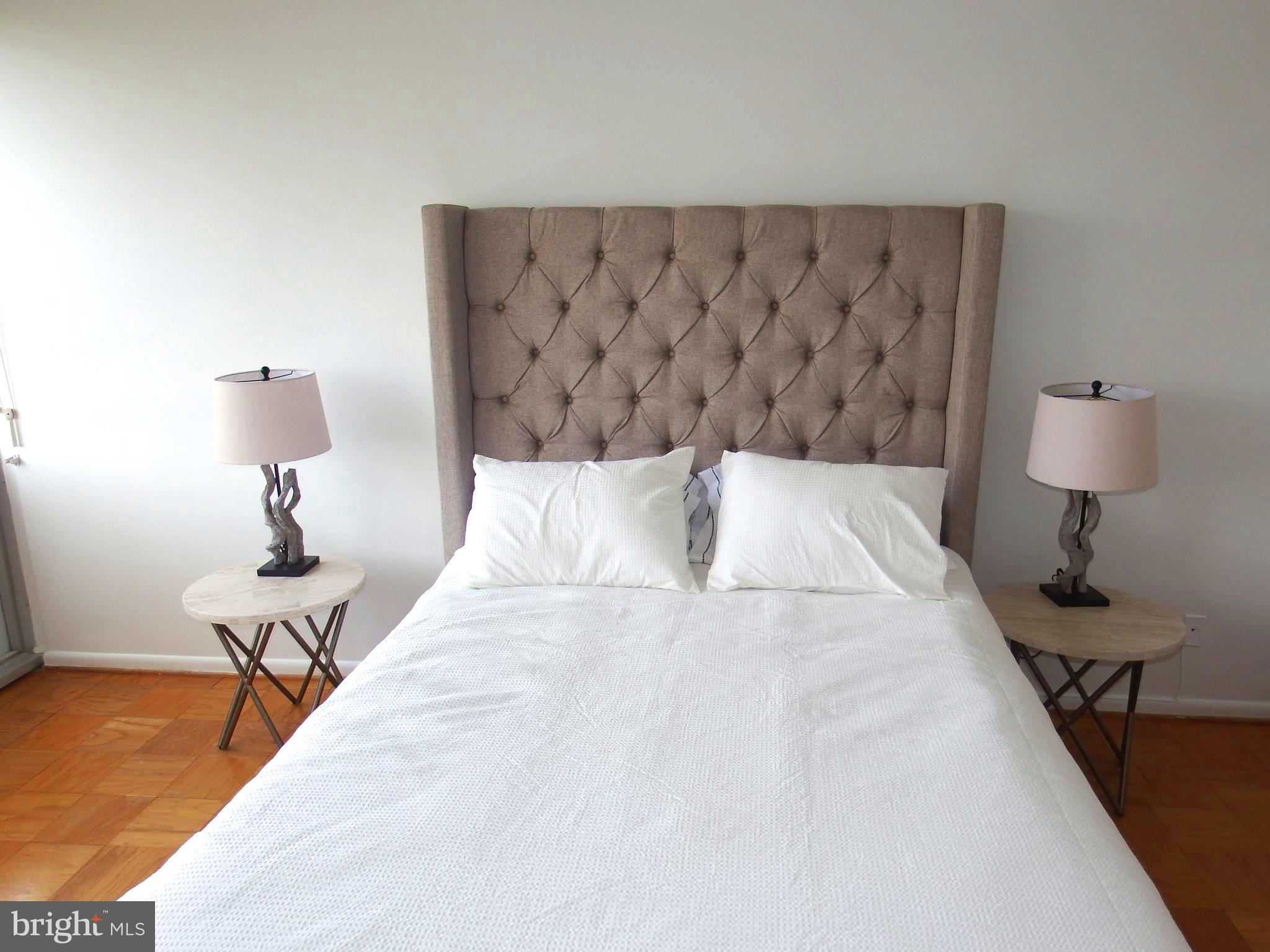 THE KENWOOD - Residential Lease