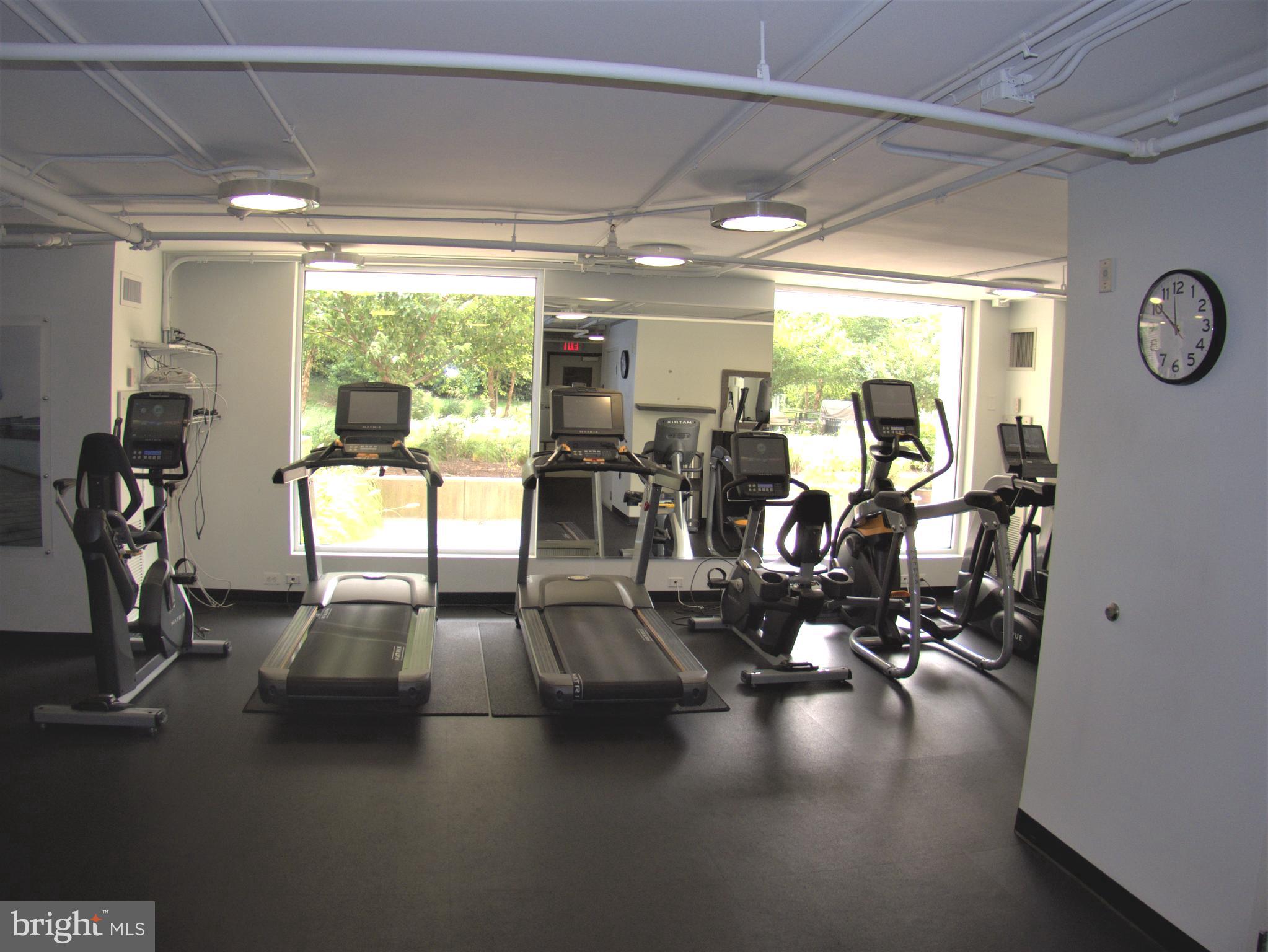 THE KENWOOD - Residential Lease