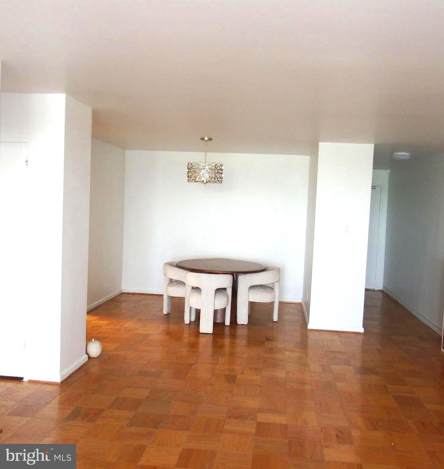 THE KENWOOD - Residential Lease