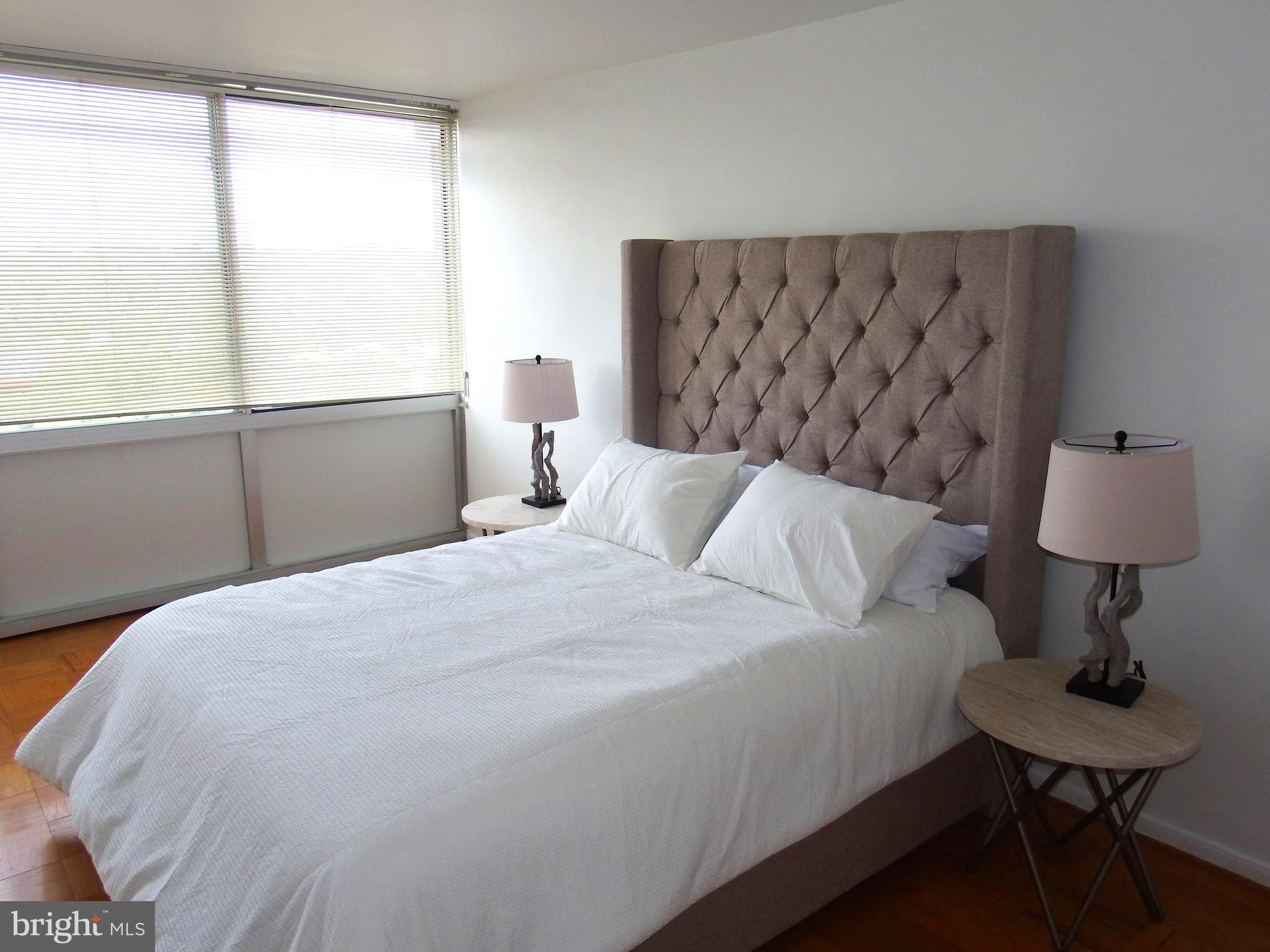 THE KENWOOD - Residential Lease