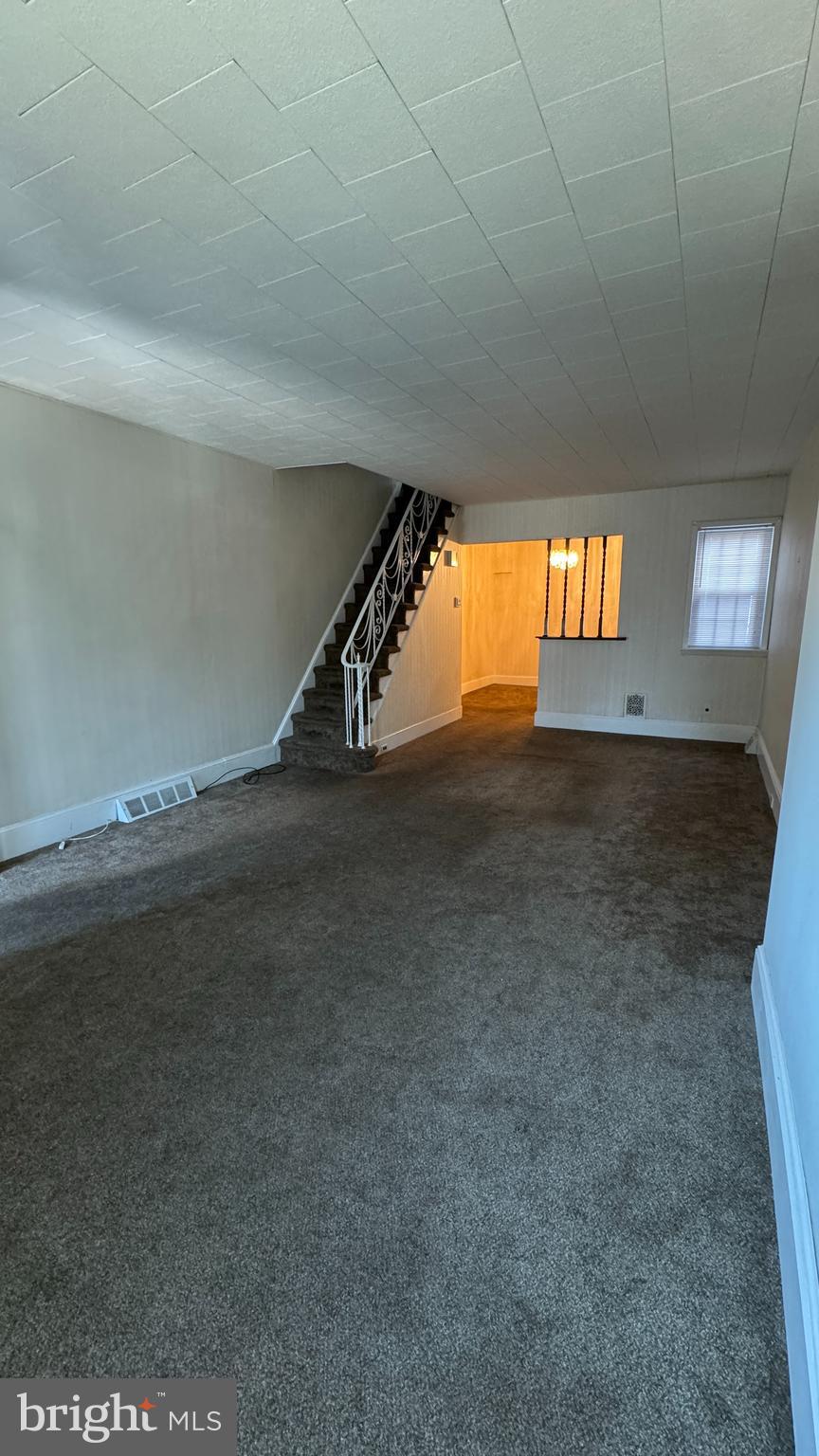 PORT RICHMOND - Residential Lease