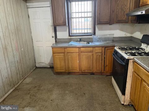 2422 S REESE STREET PHILADELPHIA PA 19148