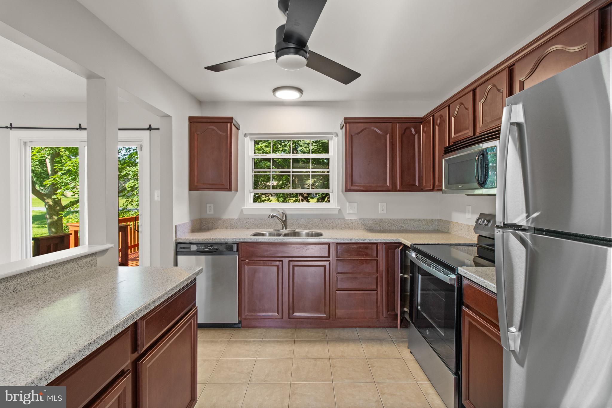 LAKE VILLAGE MANOR - Residential