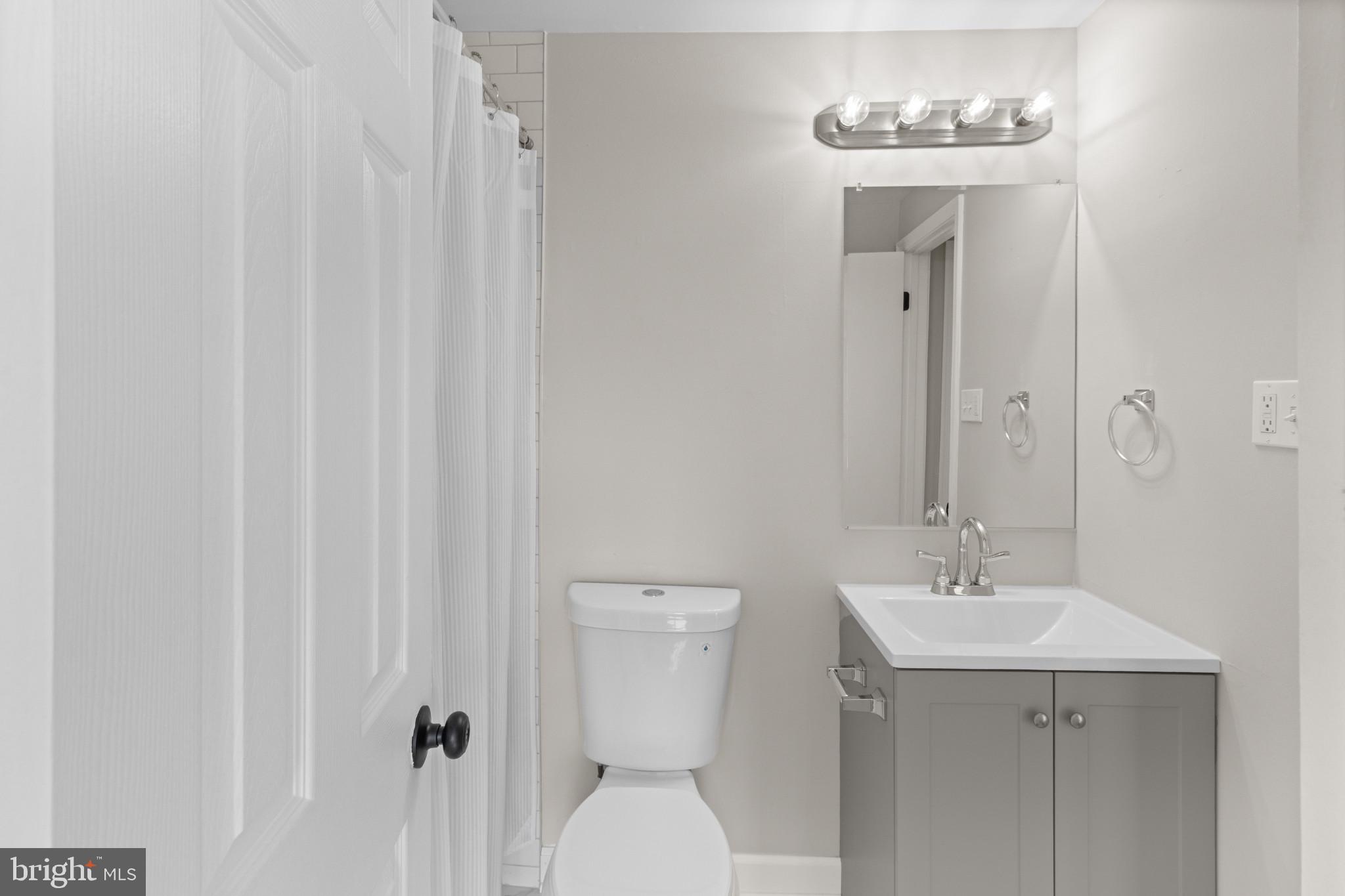 LAKE VILLAGE MANOR - Residential