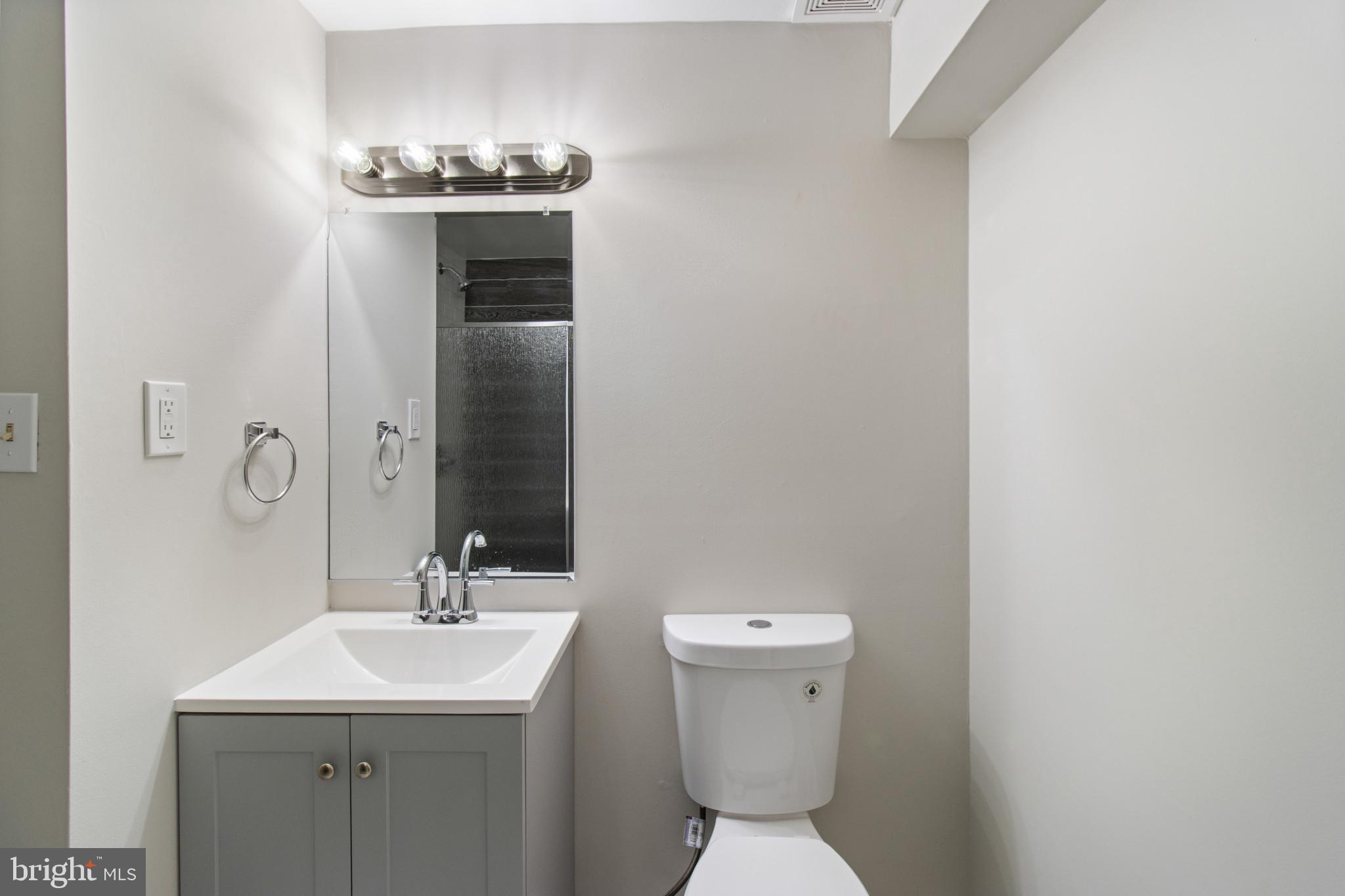 LAKE VILLAGE MANOR - Residential