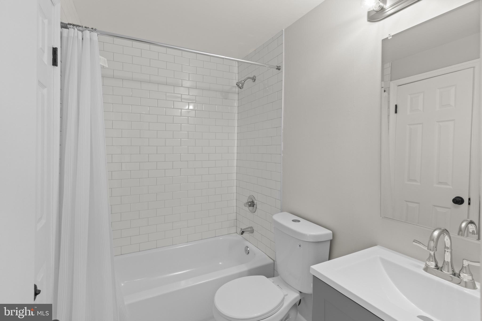 LAKE VILLAGE MANOR - Residential